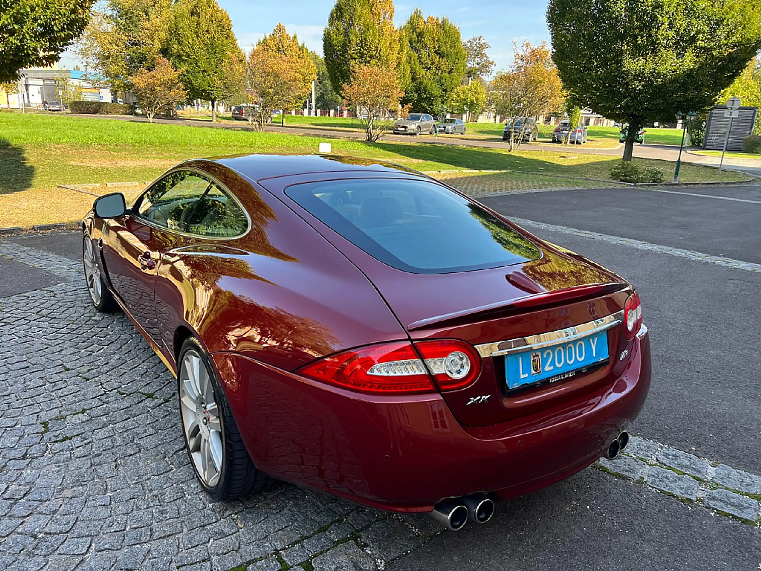 Jaguar - XK