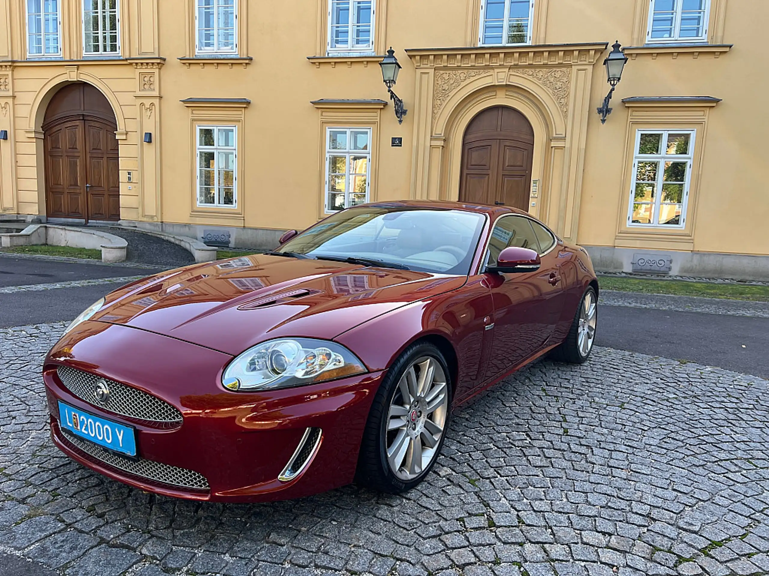 Jaguar - XK