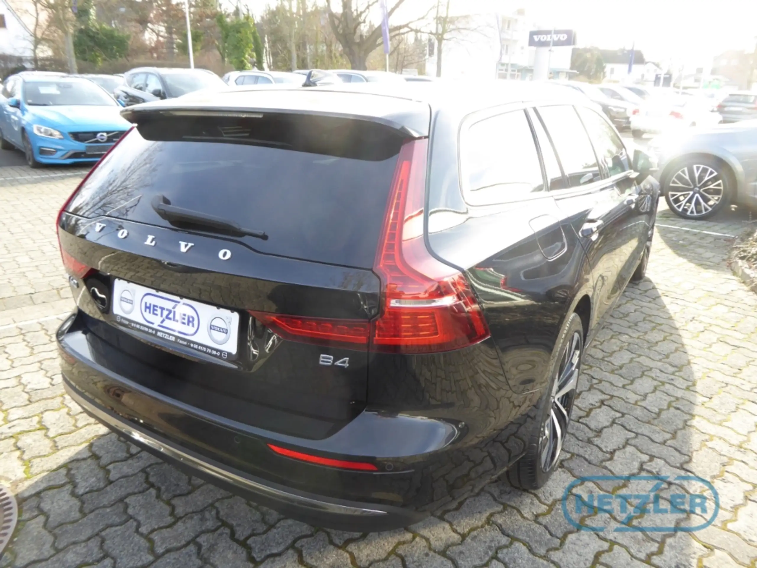 Volvo - V60