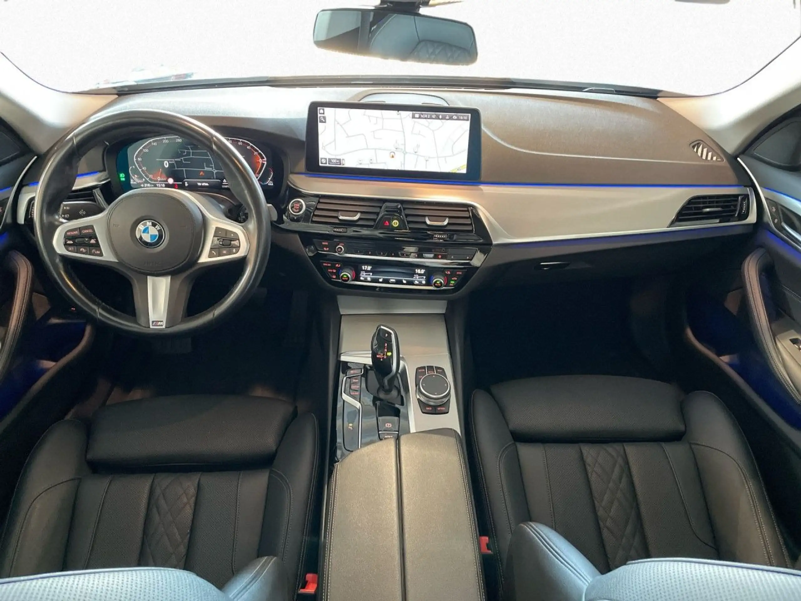 BMW - 530