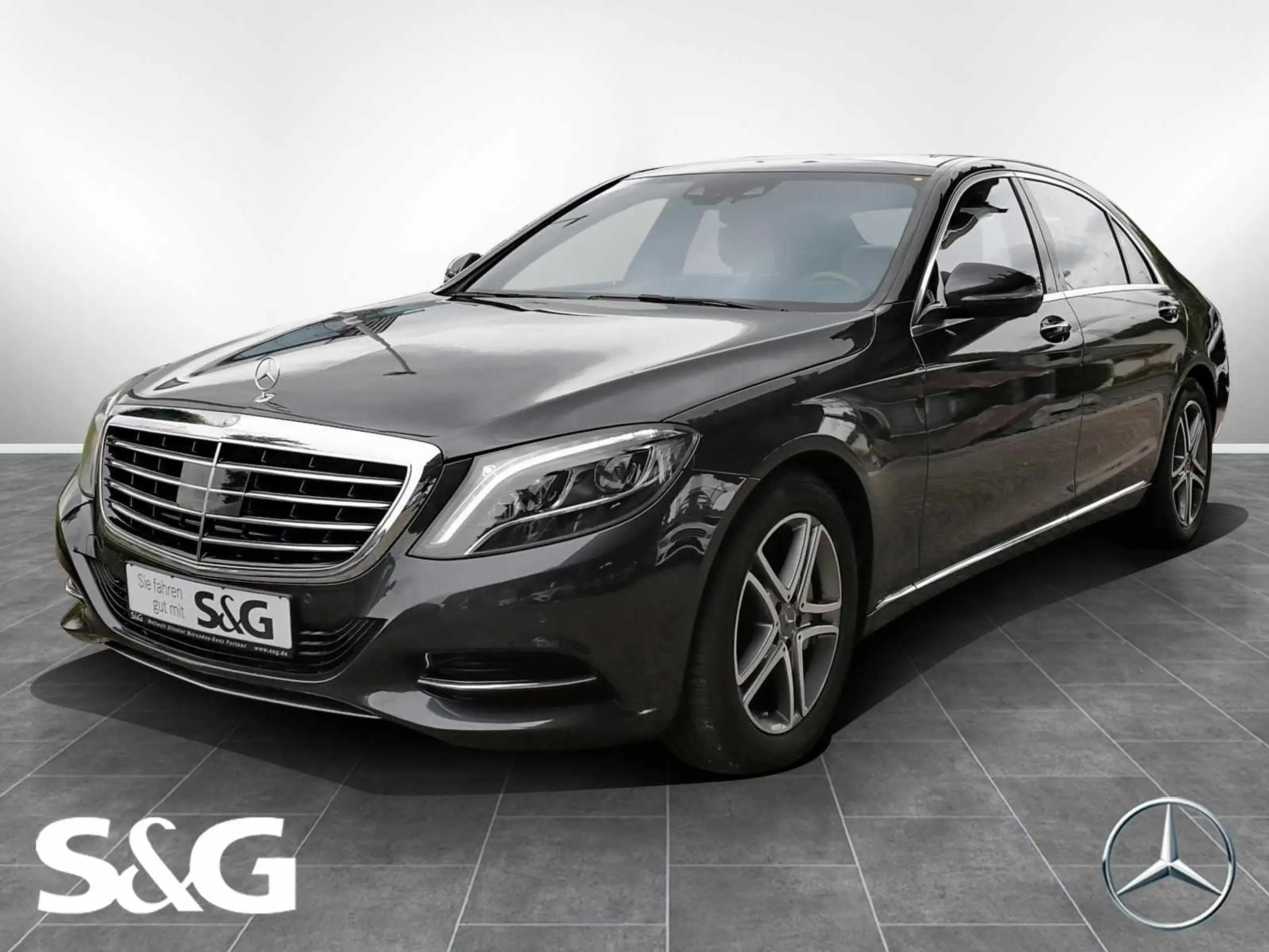 Mercedes-Benz - S 500