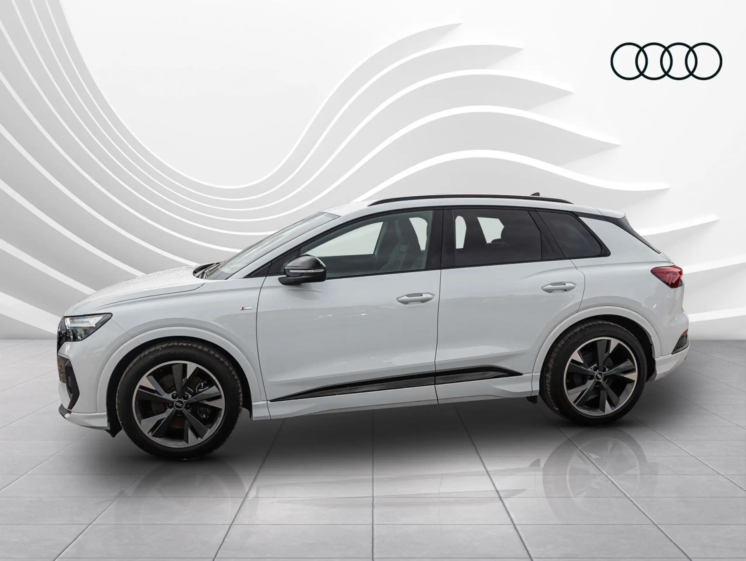 Audi - Q4 e-tron