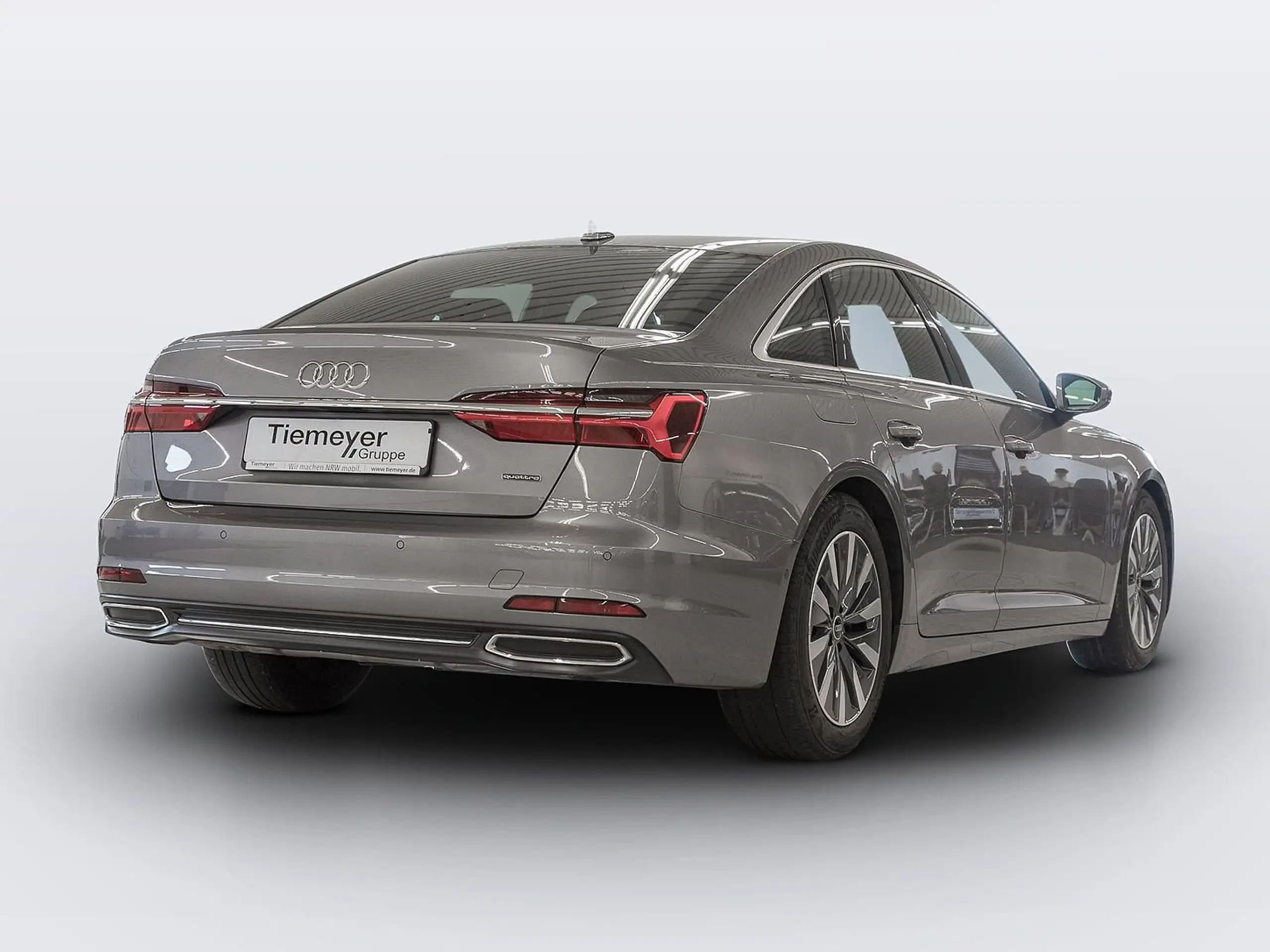 Audi - A6