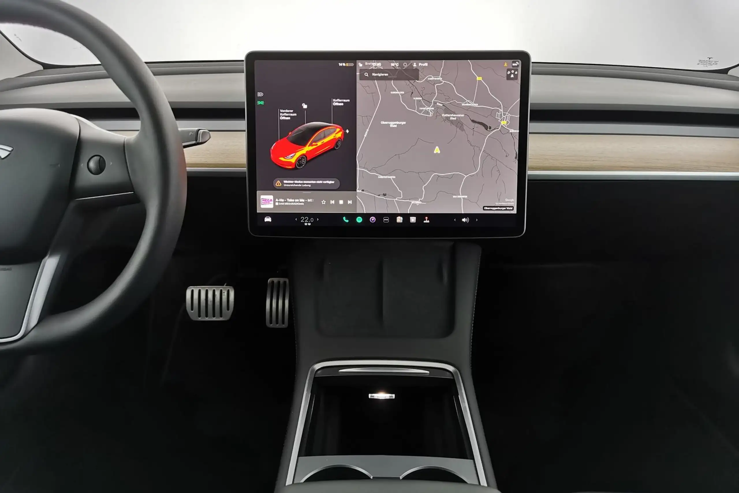 Tesla - Model 3