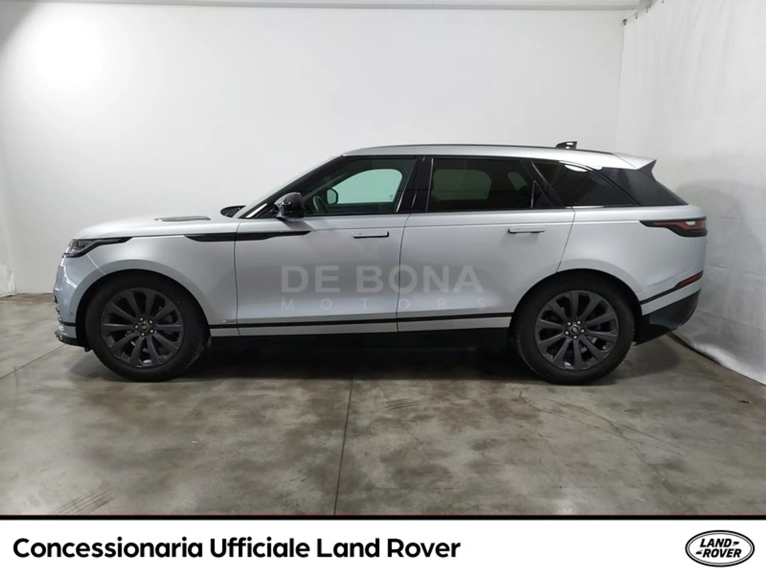 Land Rover - Range Rover Velar