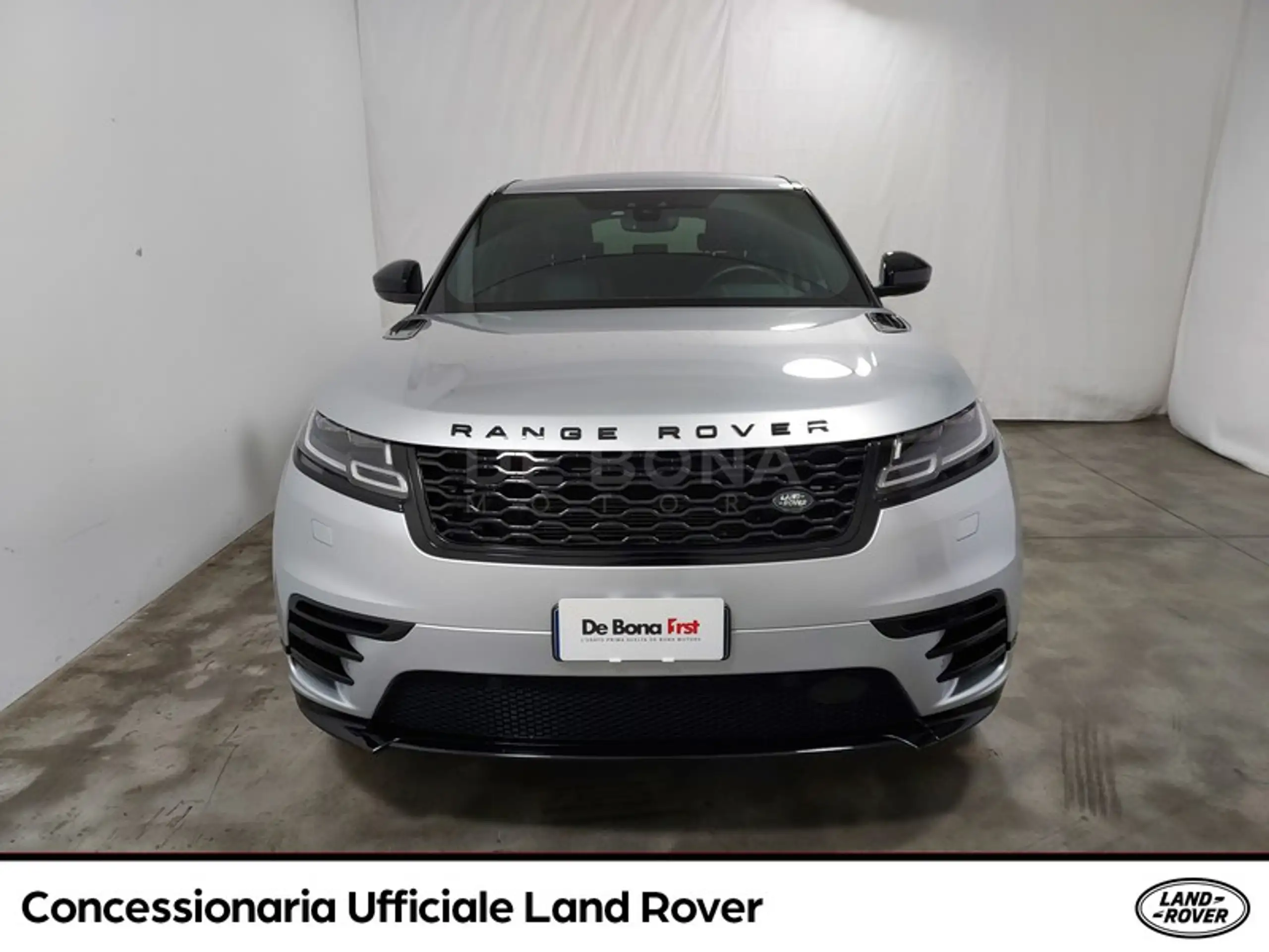 Land Rover - Range Rover Velar