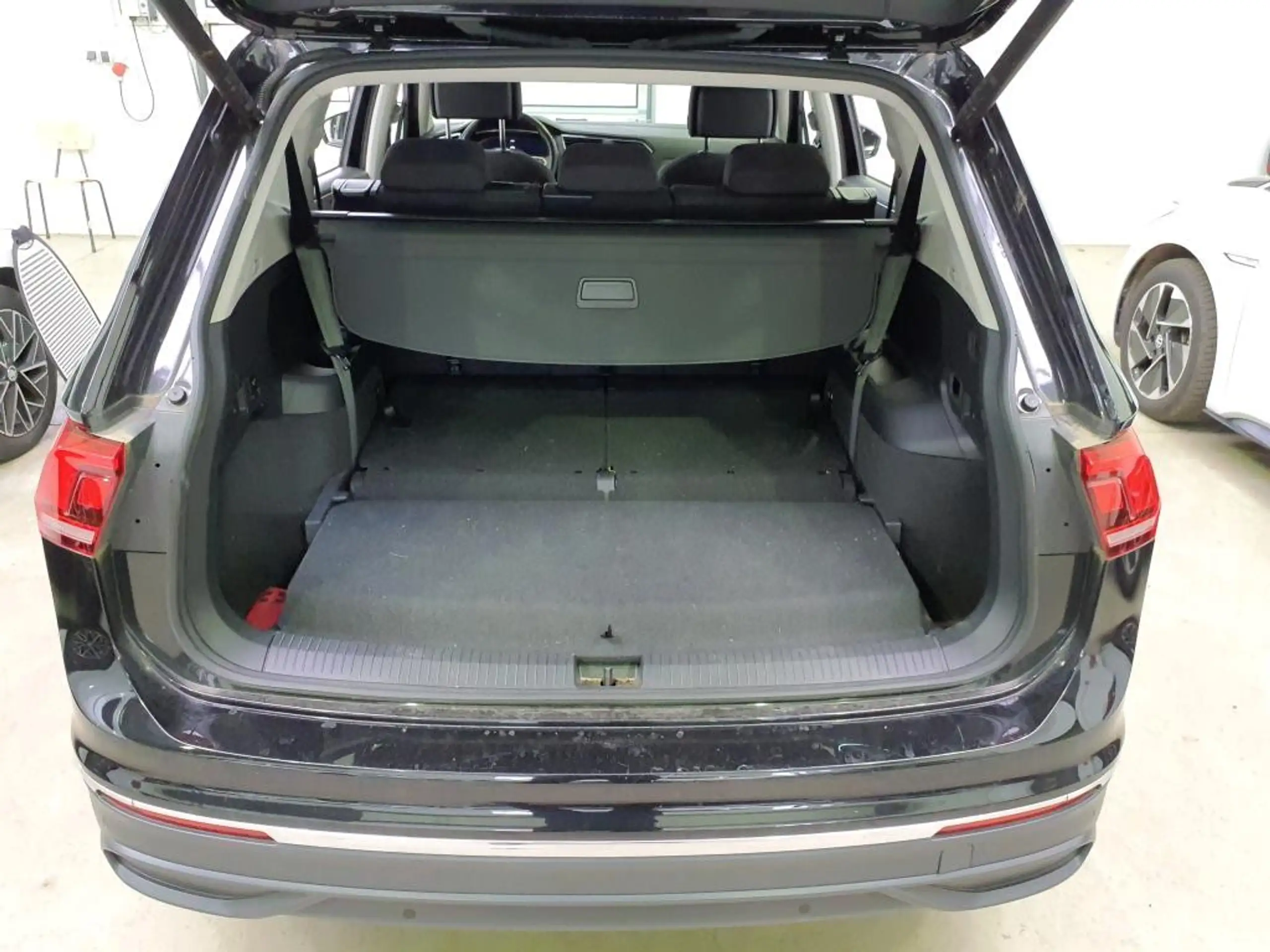 Volkswagen - Tiguan Allspace