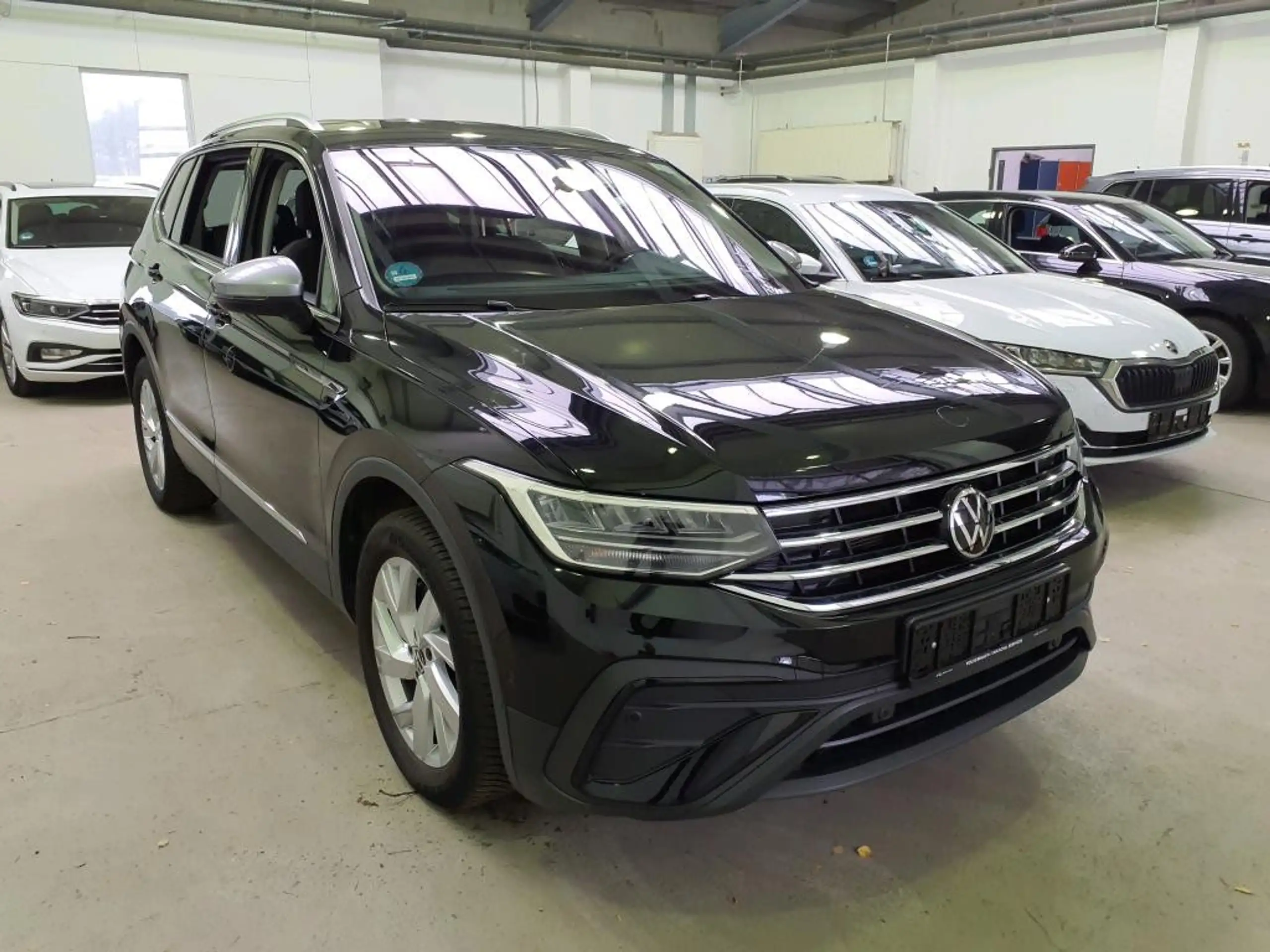 Volkswagen - Tiguan Allspace