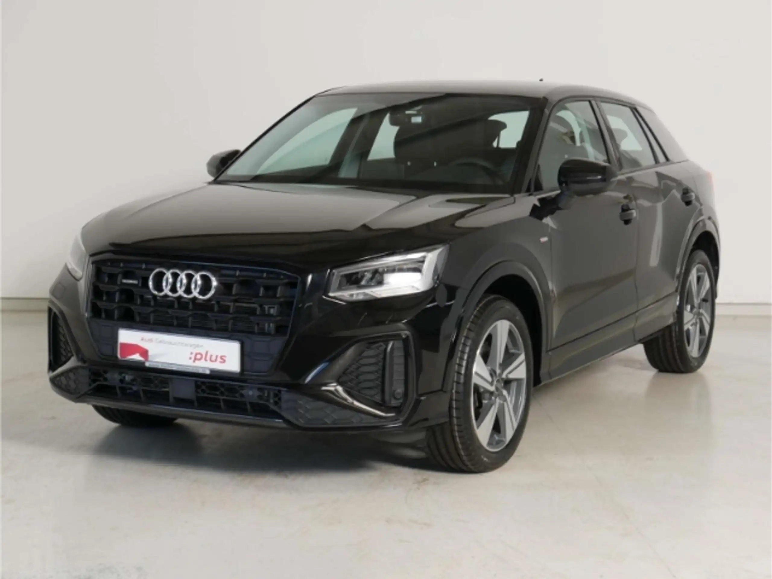 Audi - Q2