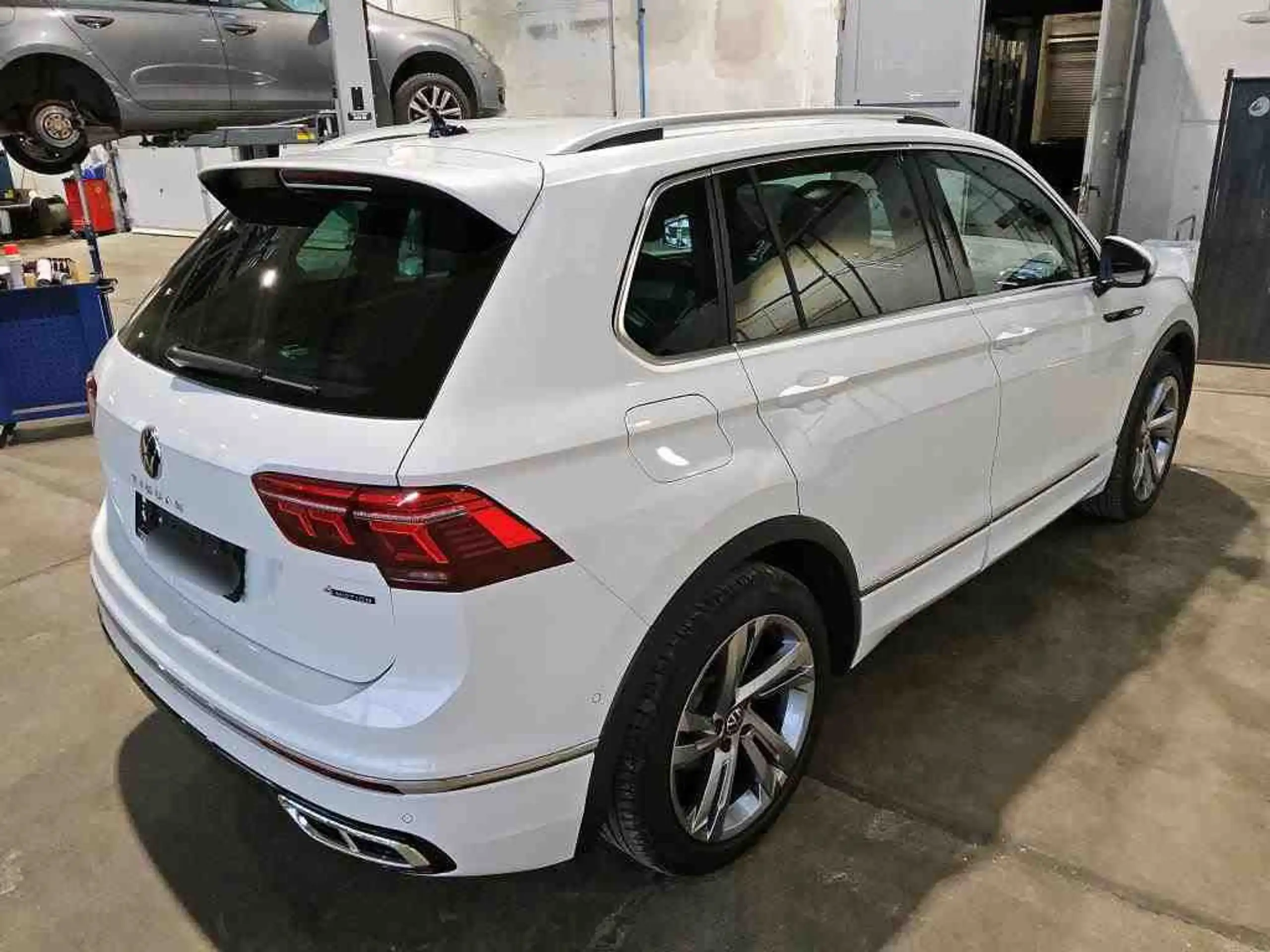 Volkswagen - Tiguan