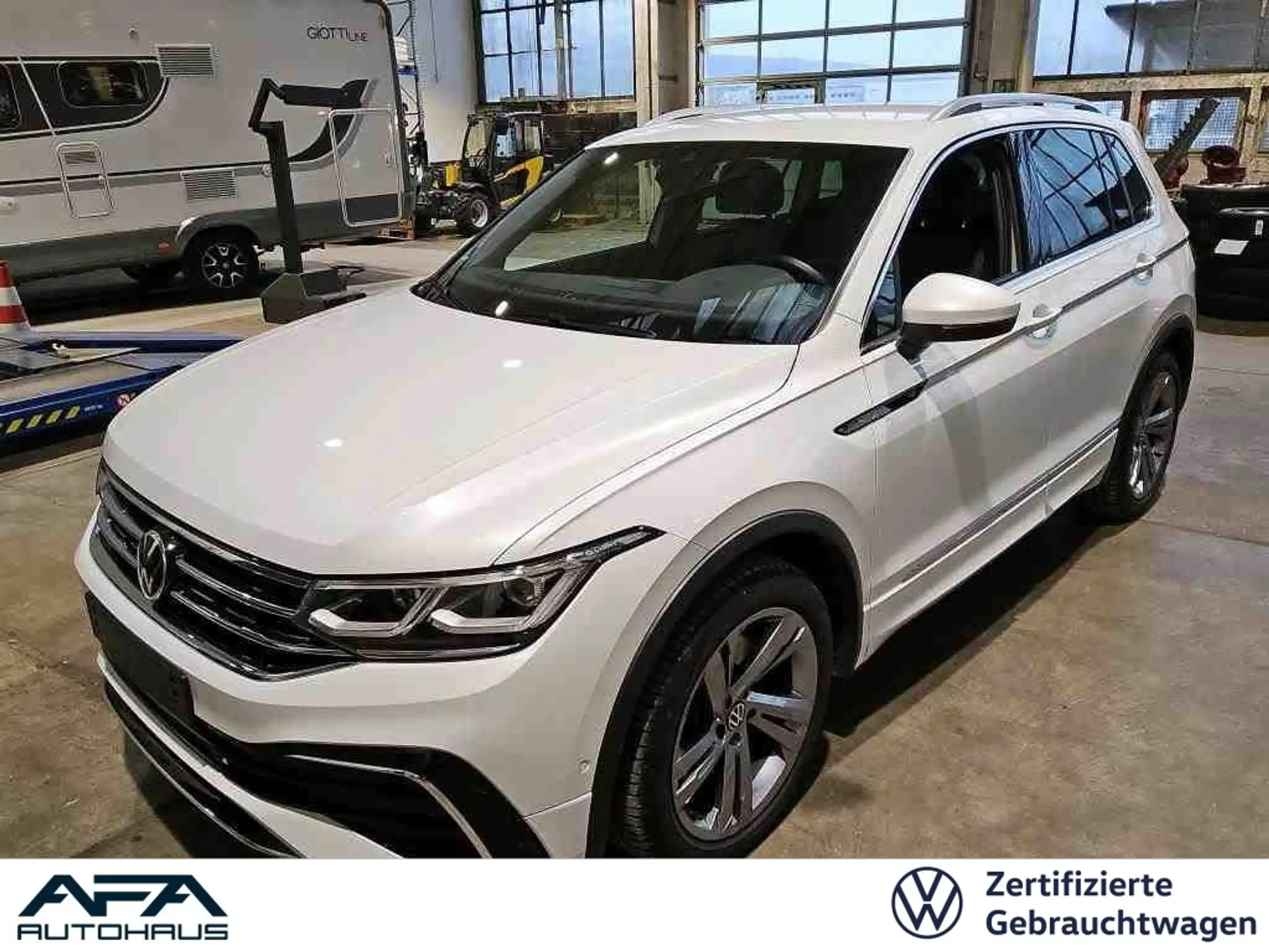 Volkswagen - Tiguan