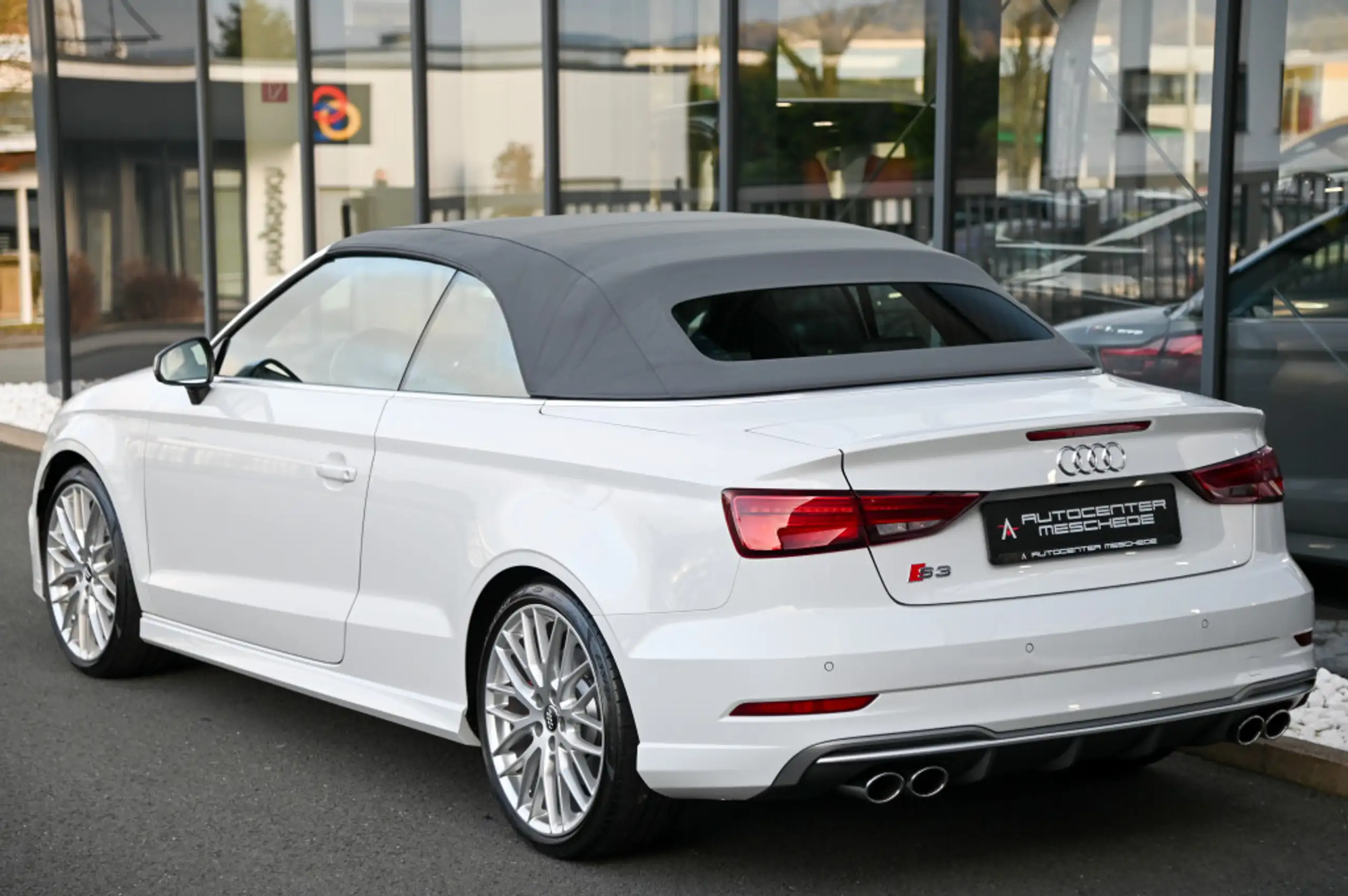 Audi - S3