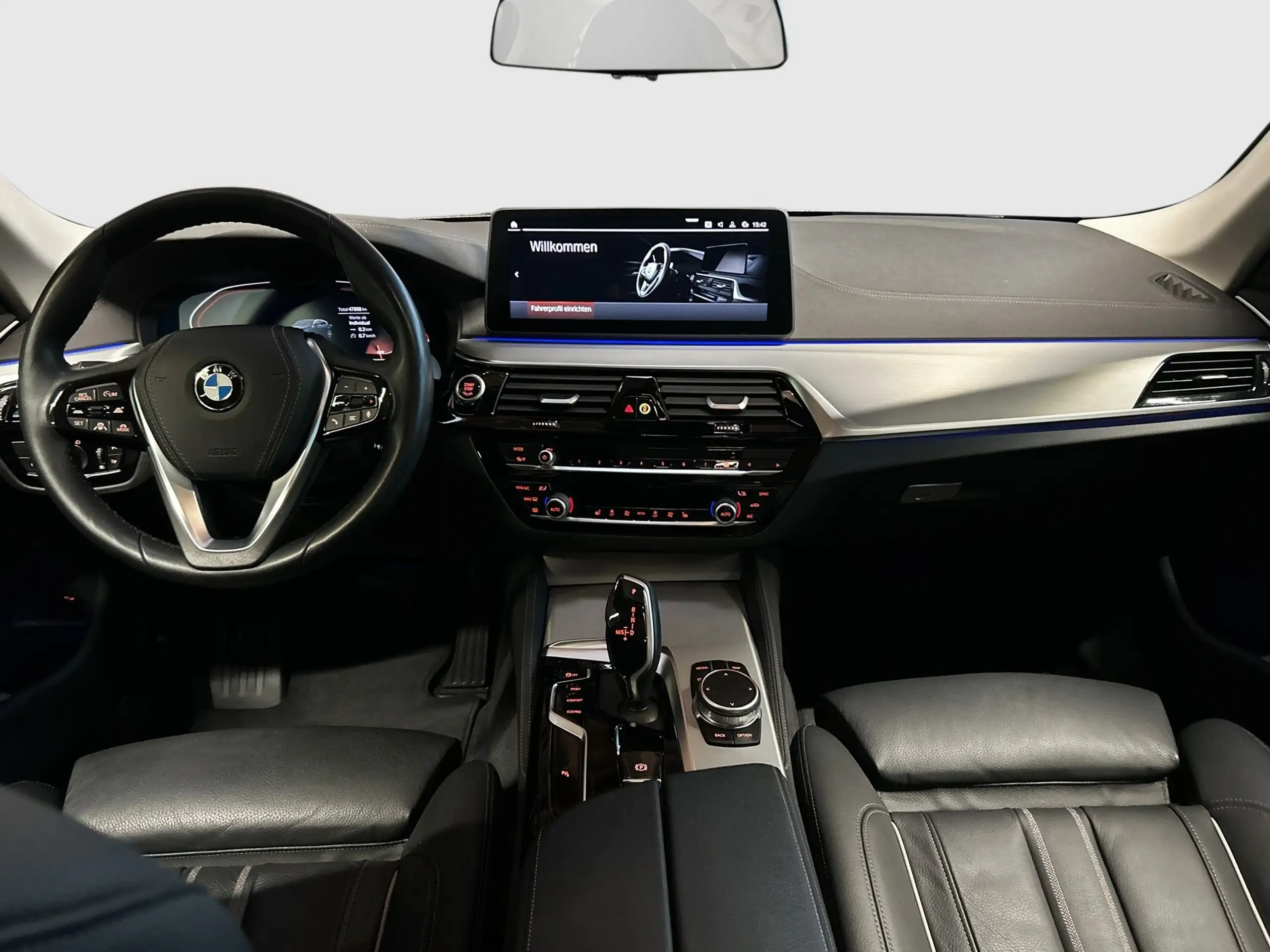 BMW - 520