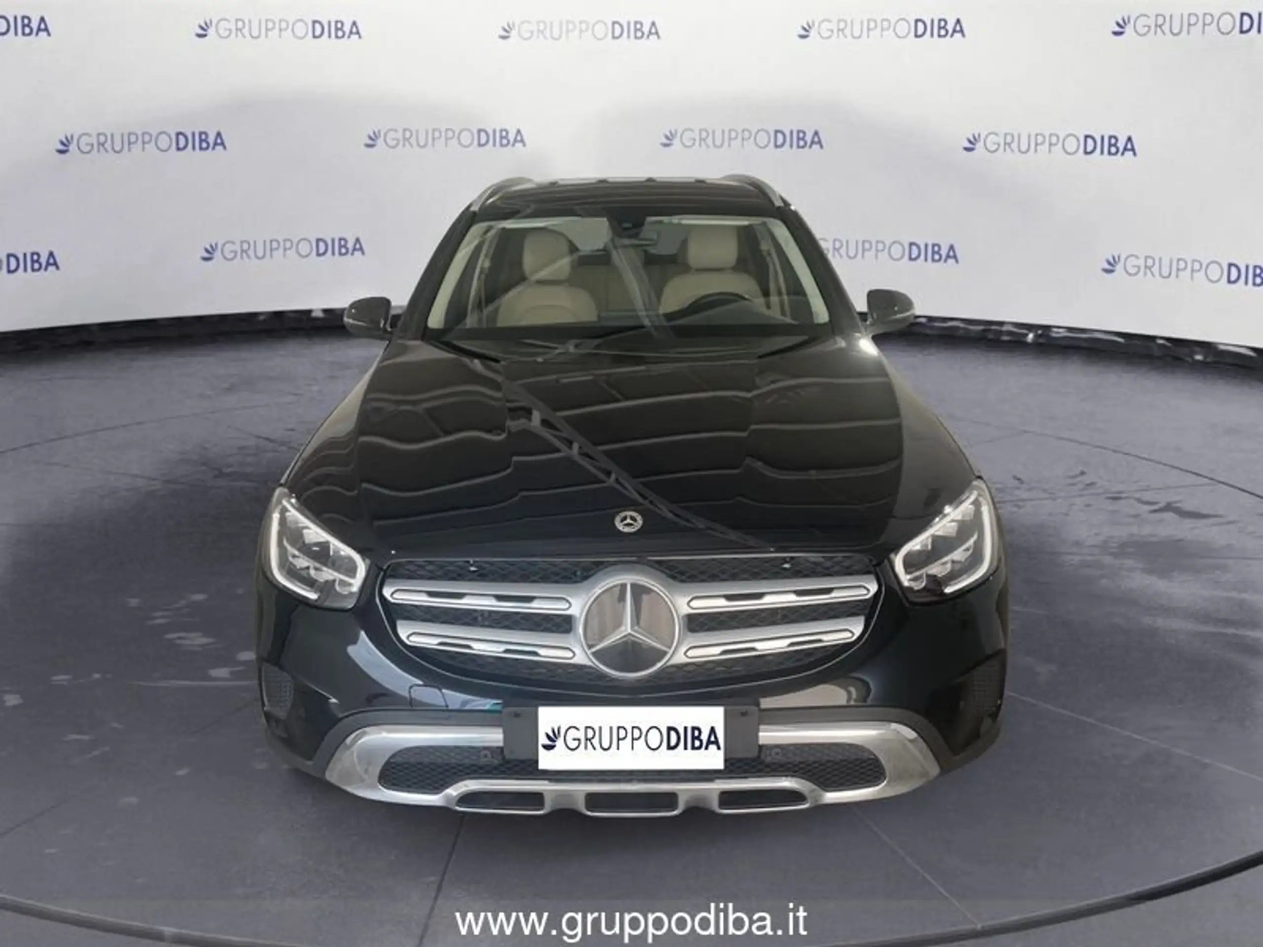 Mercedes-Benz - GLC 300