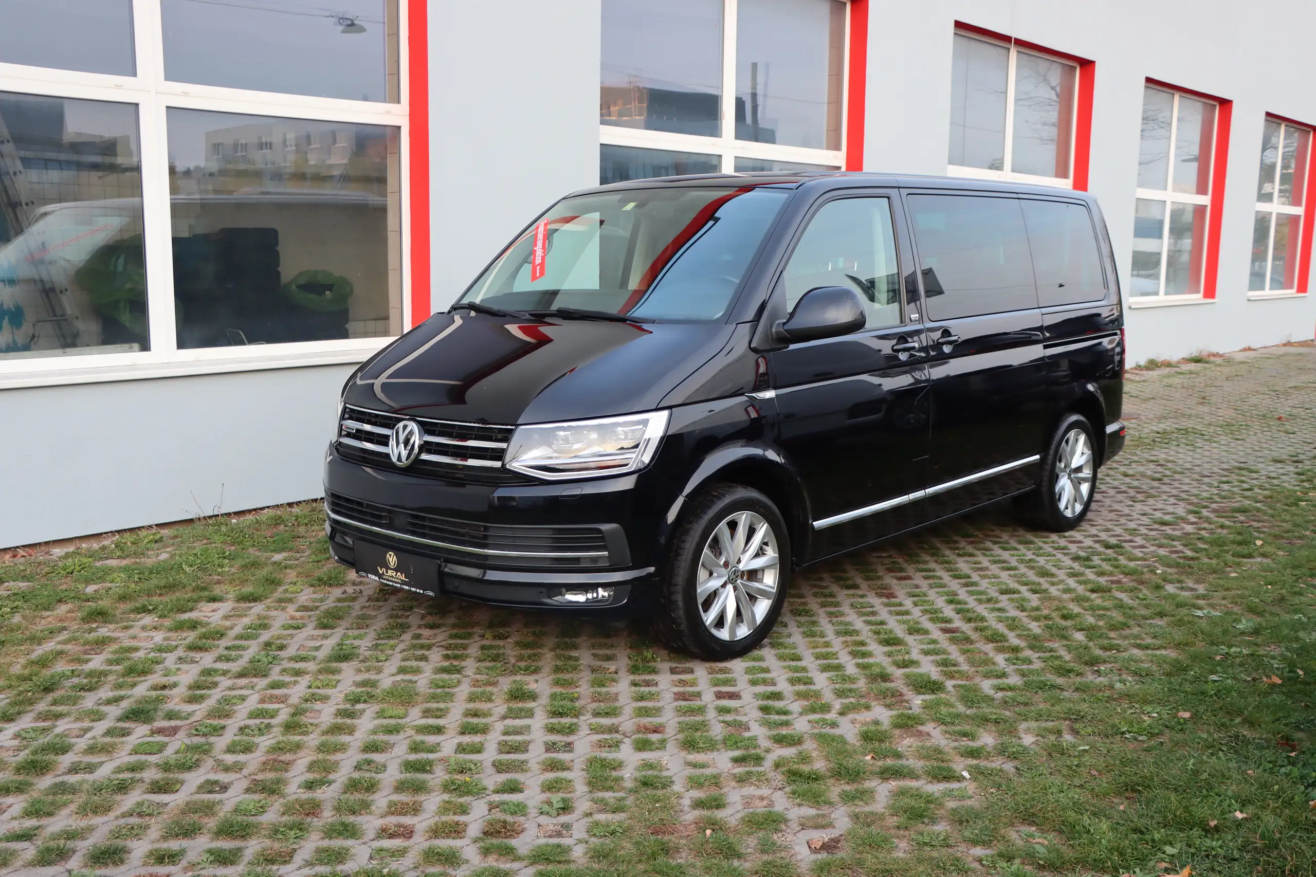 Volkswagen - T6 Multivan