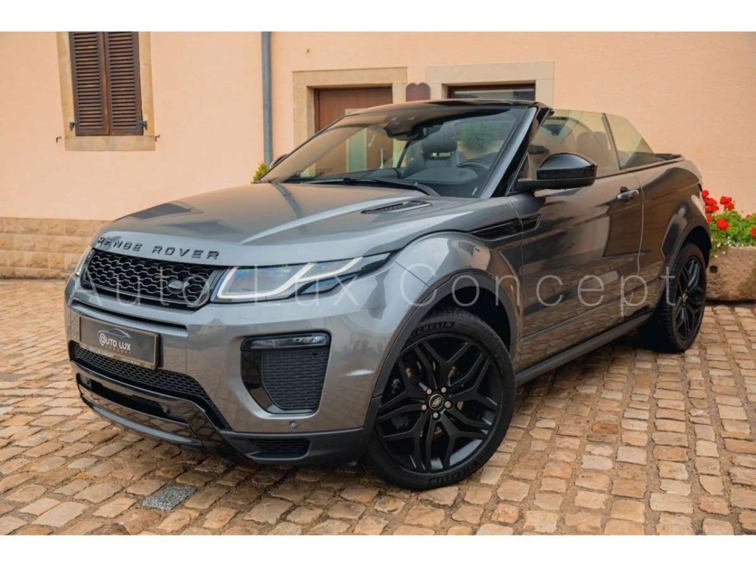 Land Rover - Range Rover Evoque