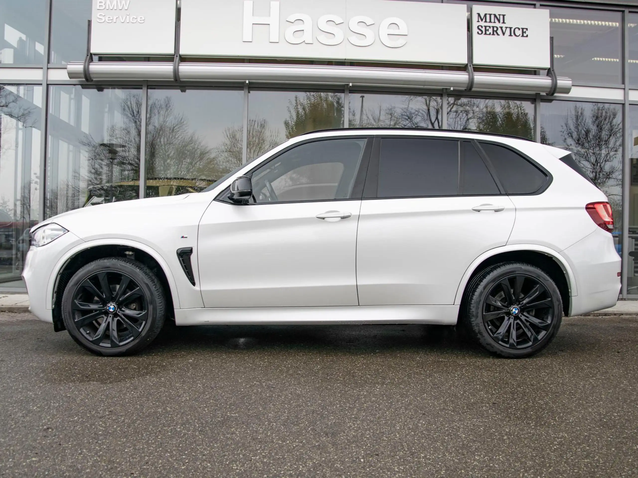 BMW - X5