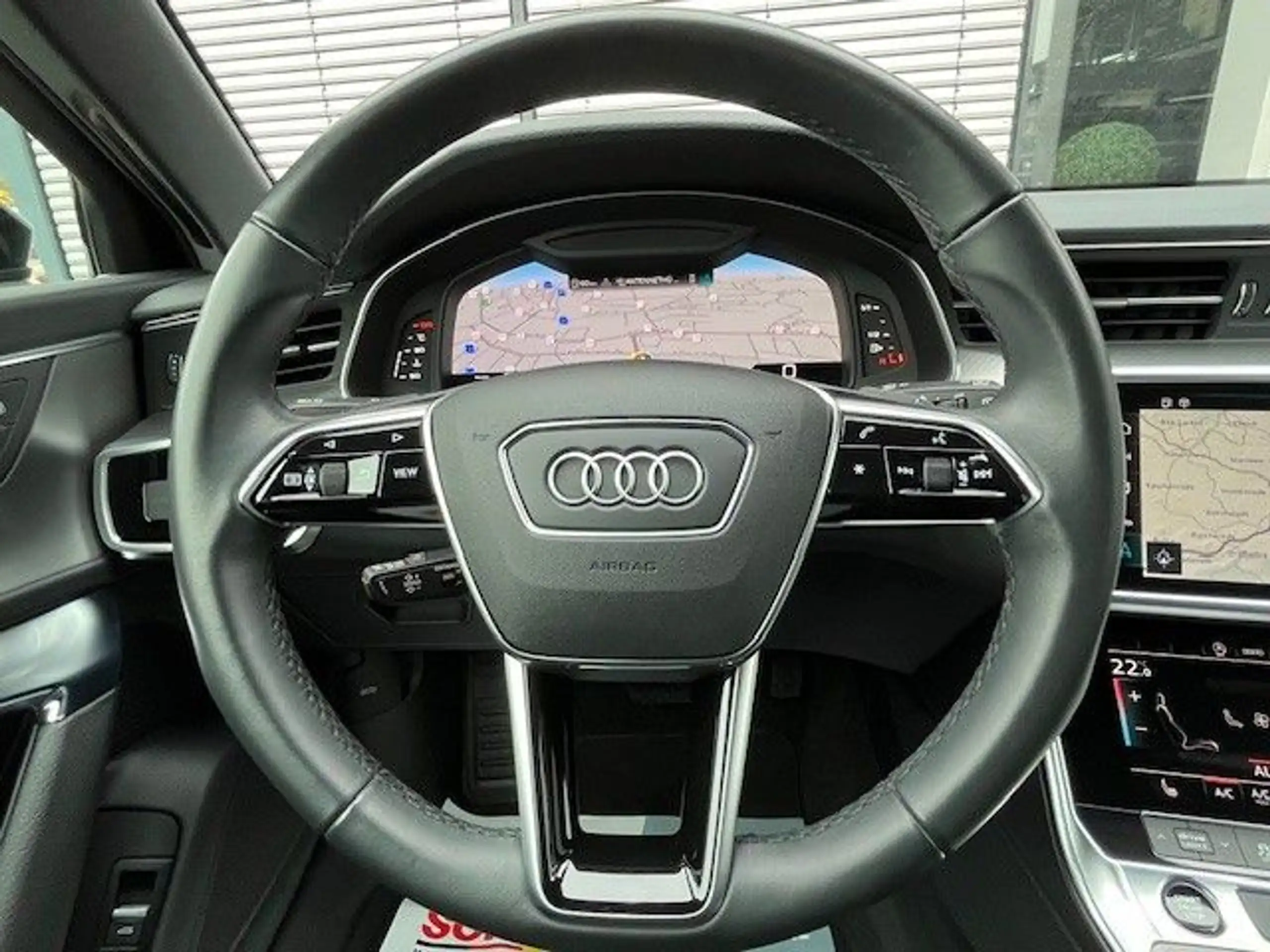 Audi - A6