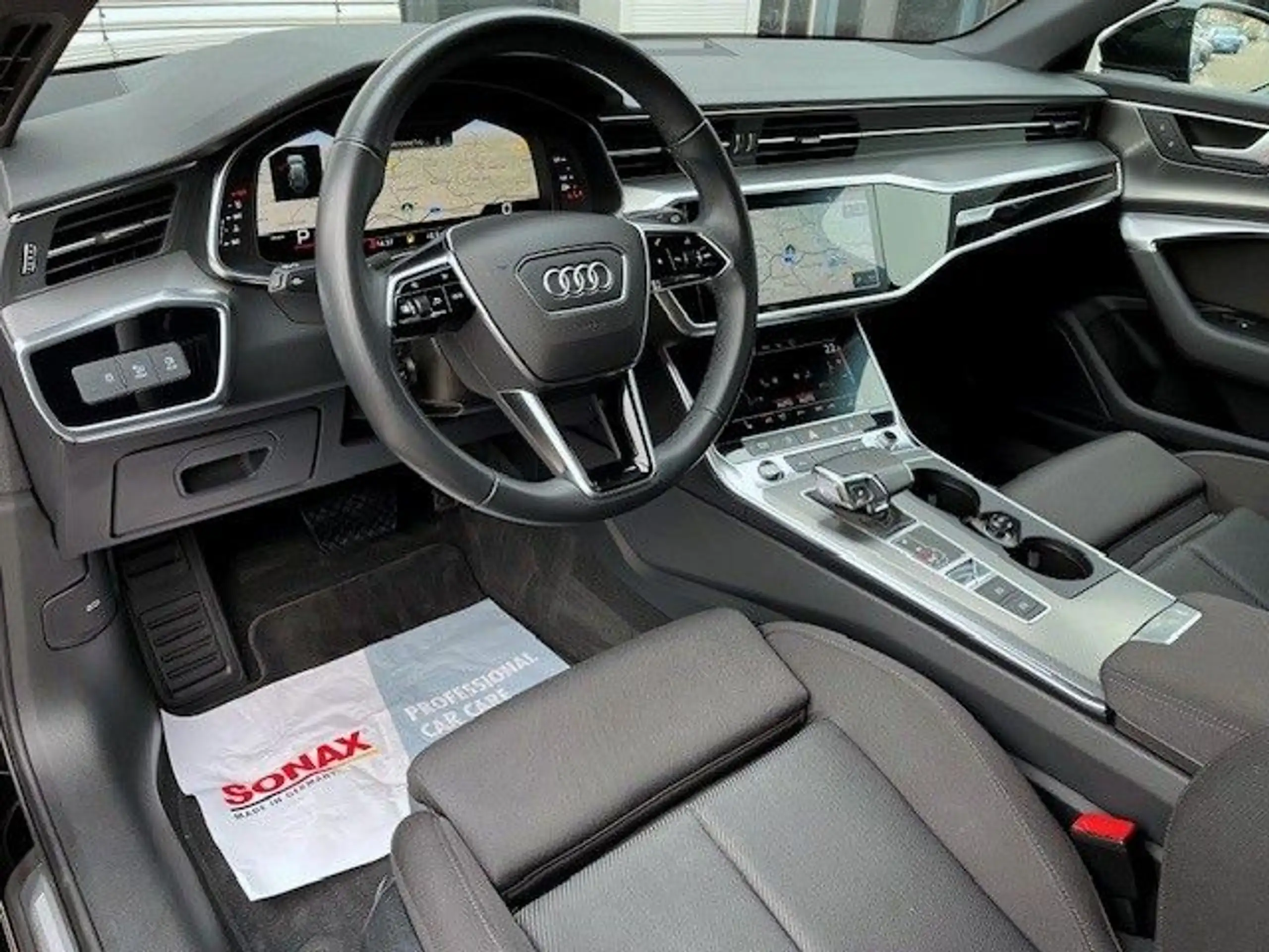 Audi - A6