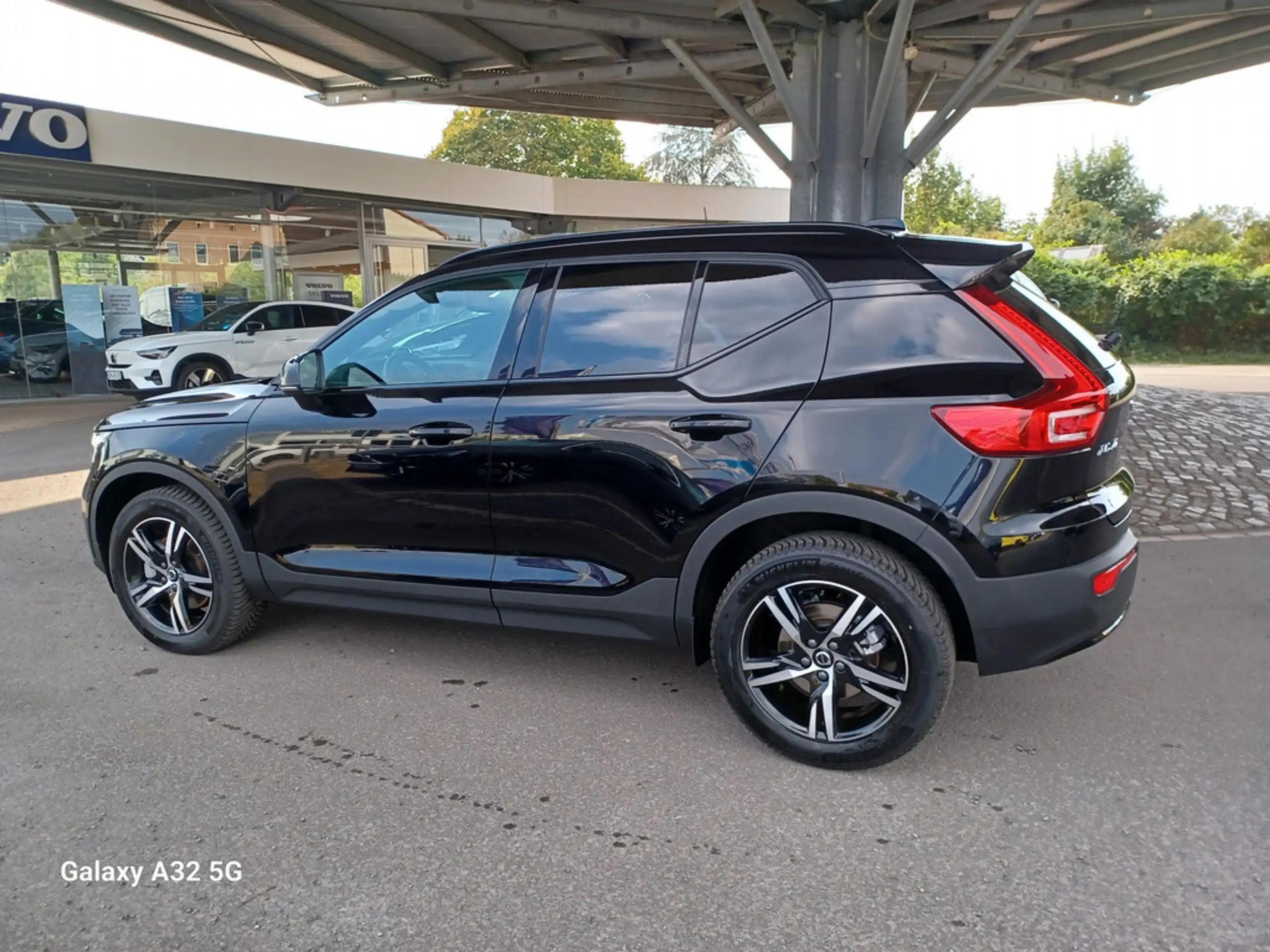 Volvo - XC40