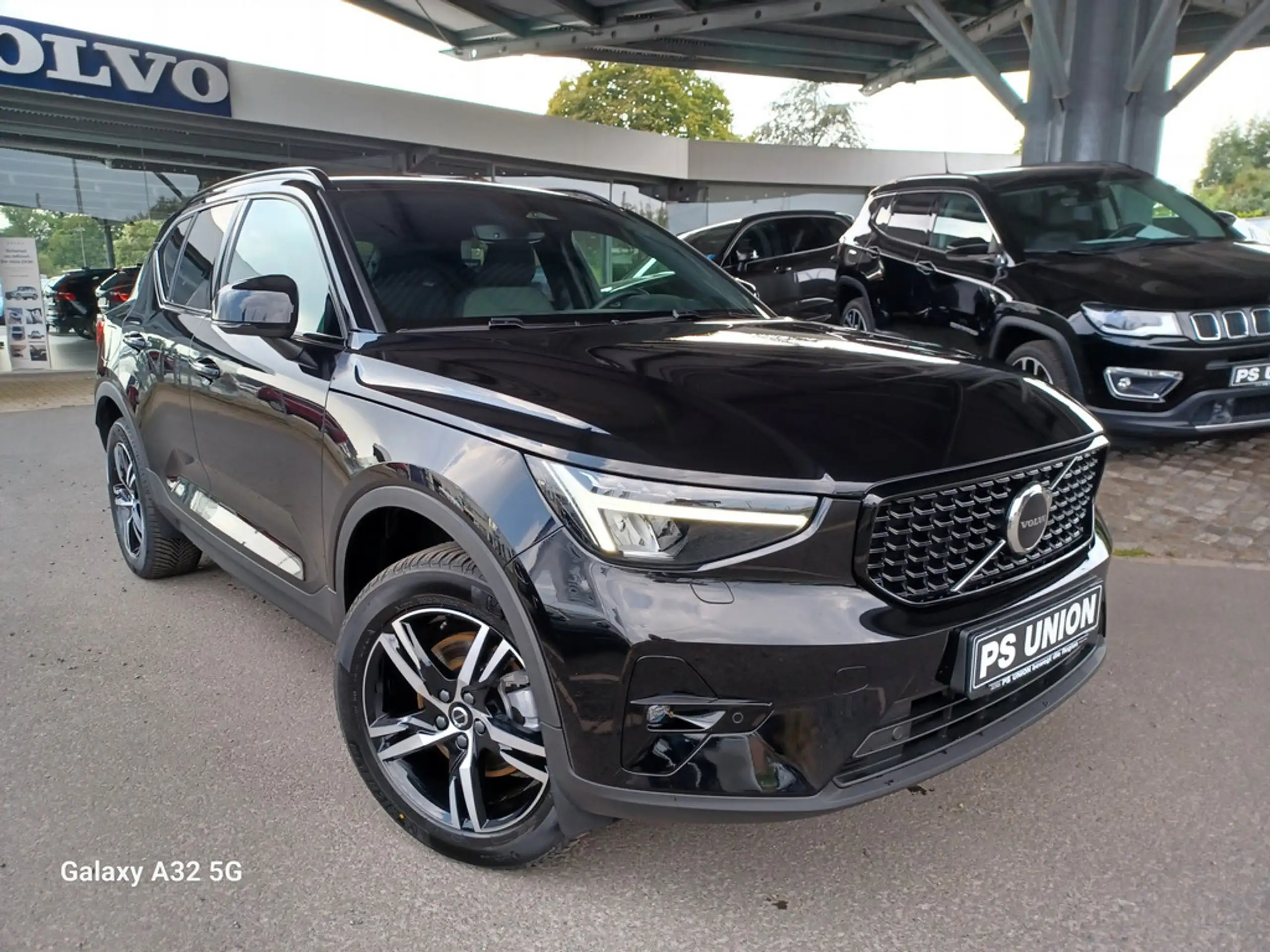 Volvo - XC40