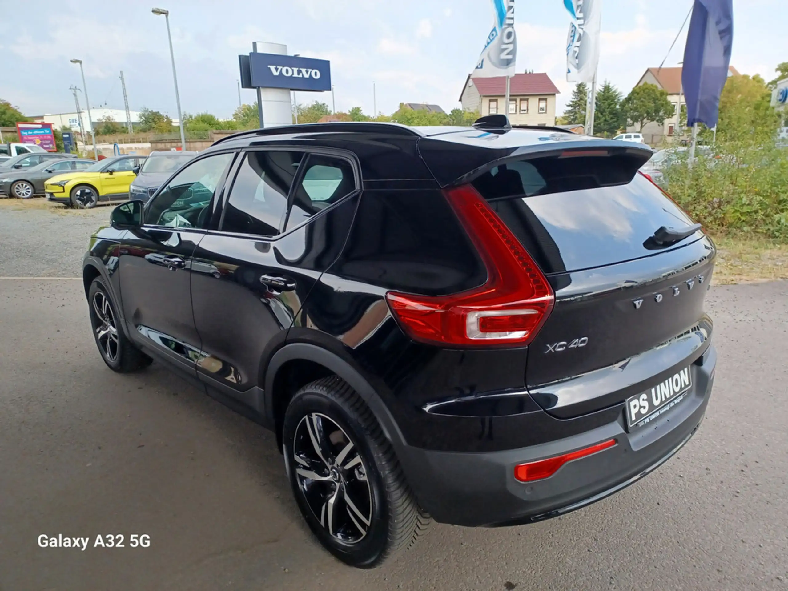 Volvo - XC40