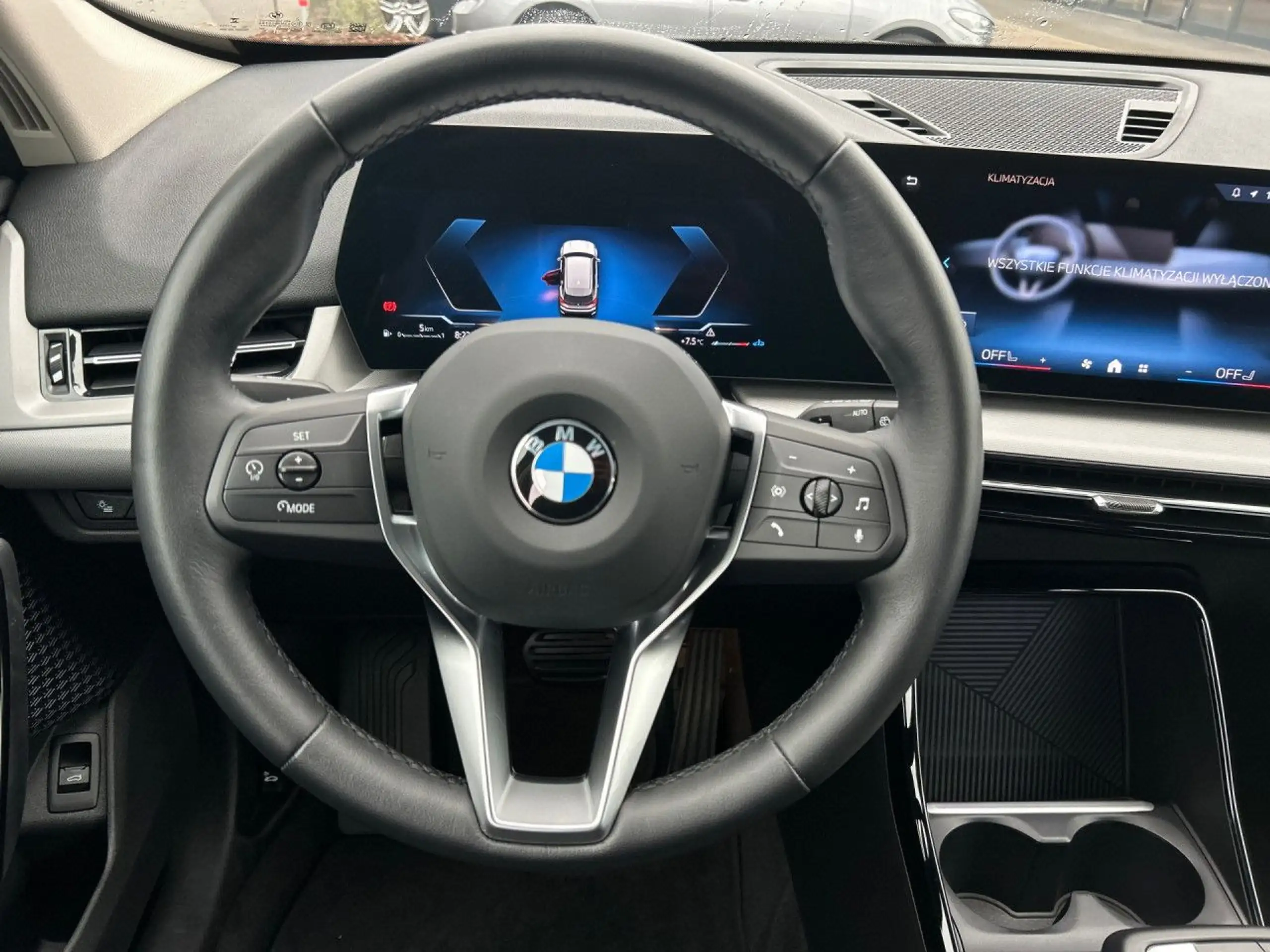 BMW - X1