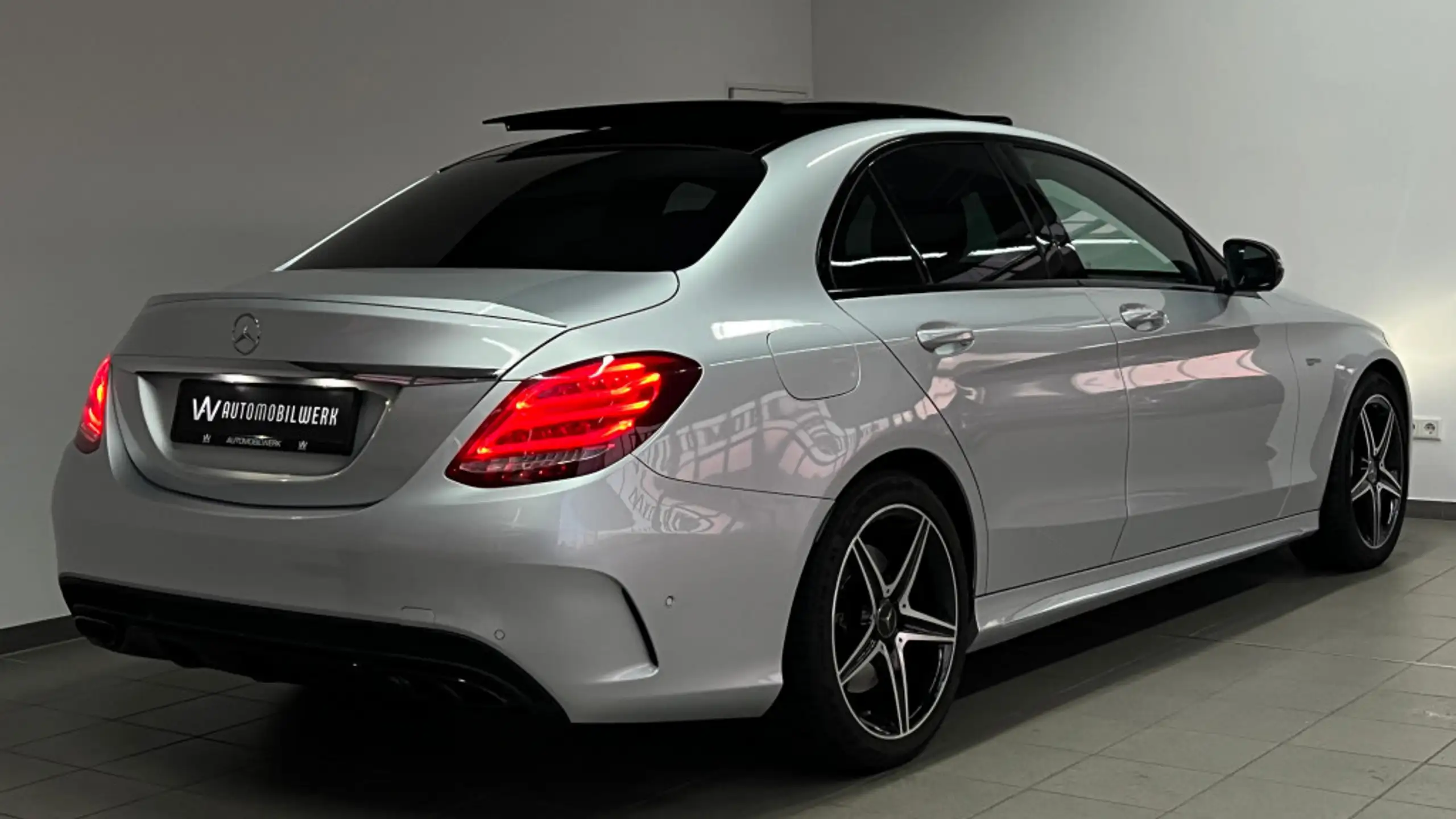 Mercedes-Benz - C 43 AMG