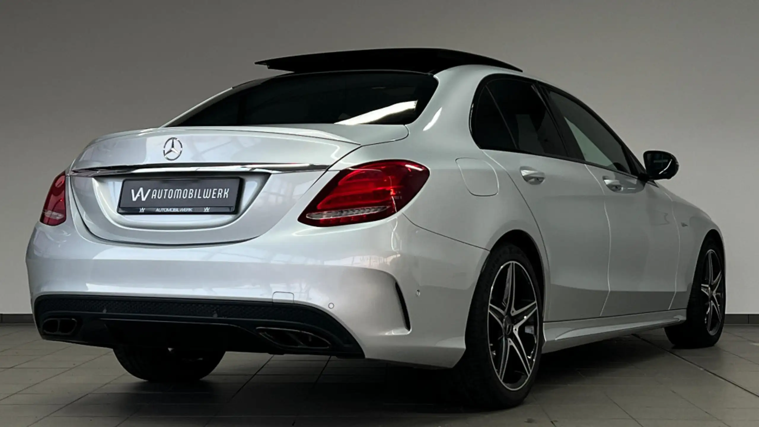 Mercedes-Benz - C 43 AMG