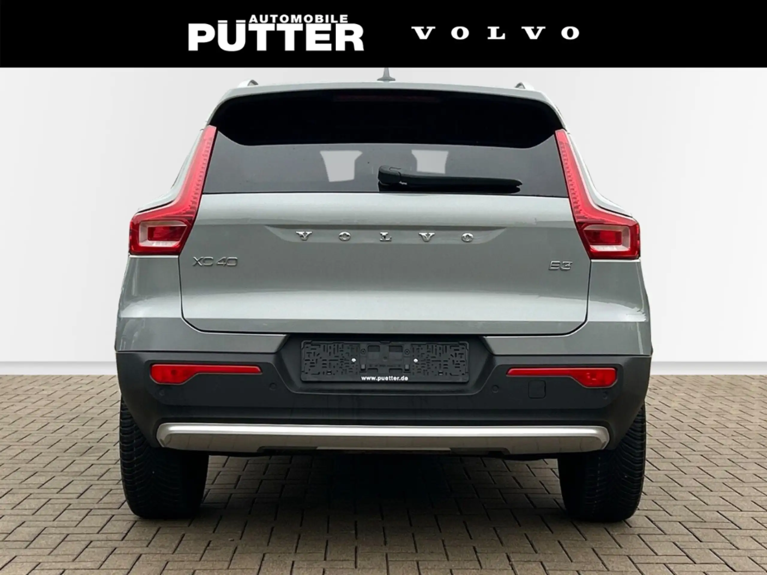 Volvo - XC40