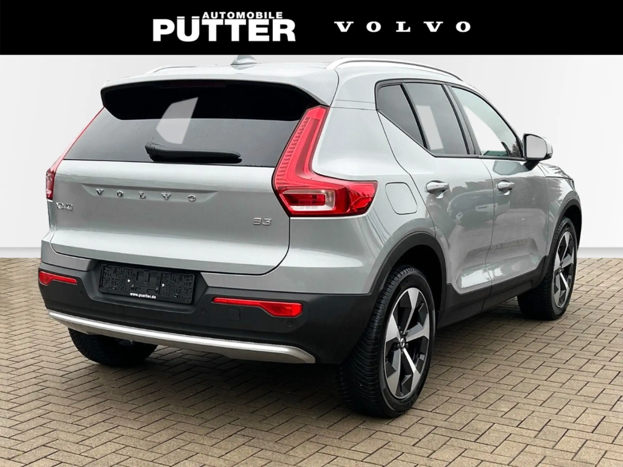 Volvo - XC40