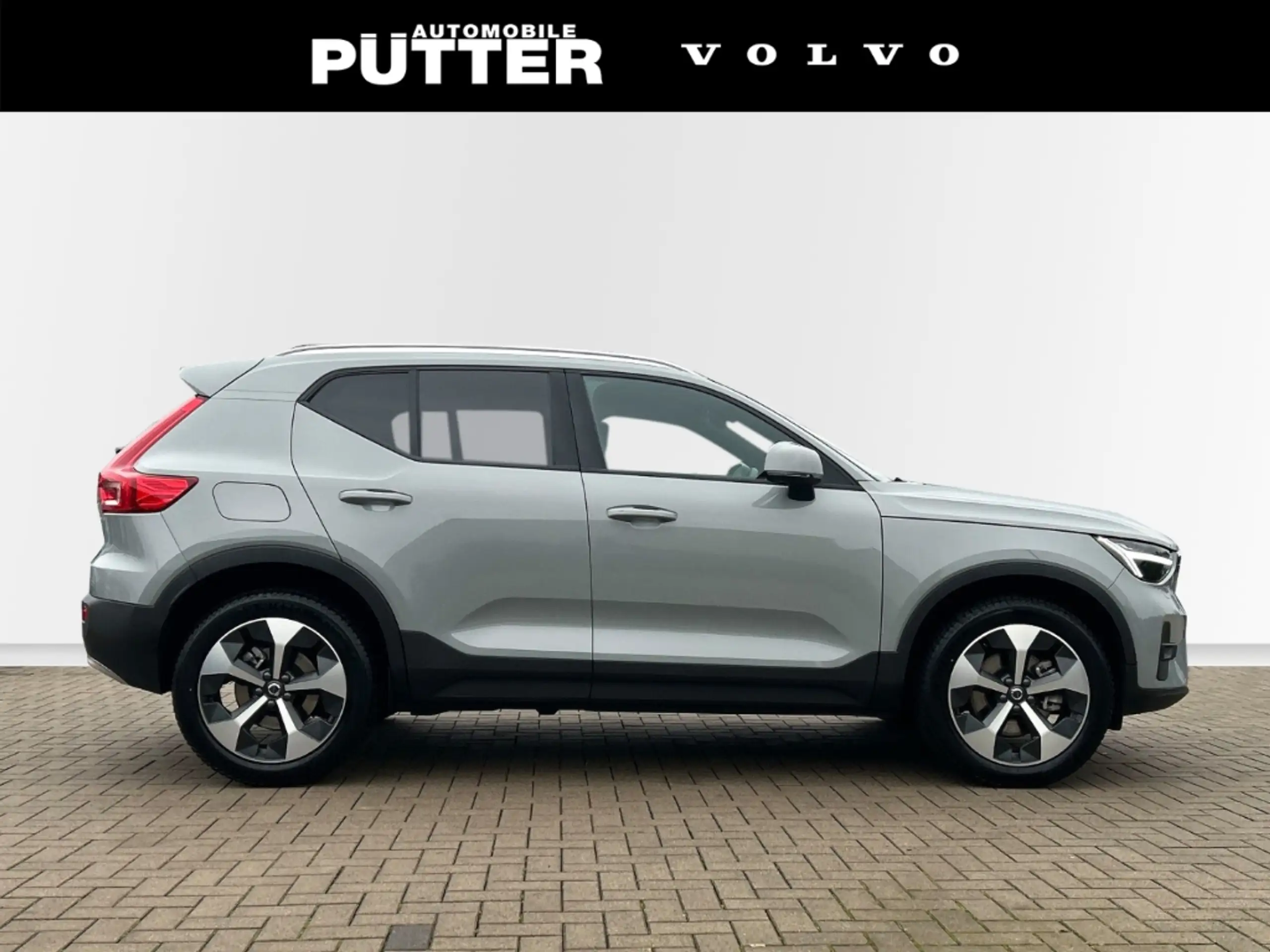 Volvo - XC40