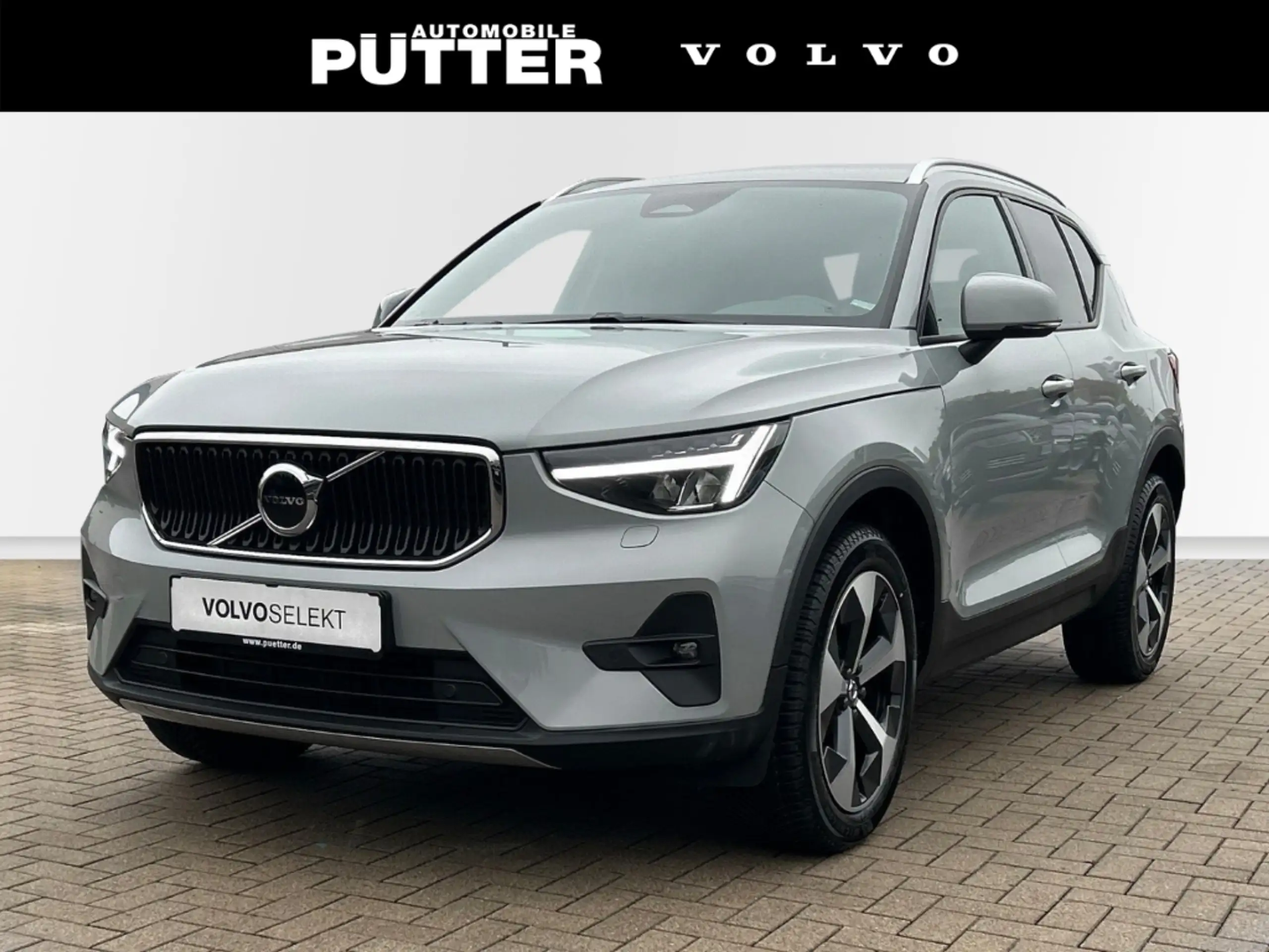 Volvo - XC40