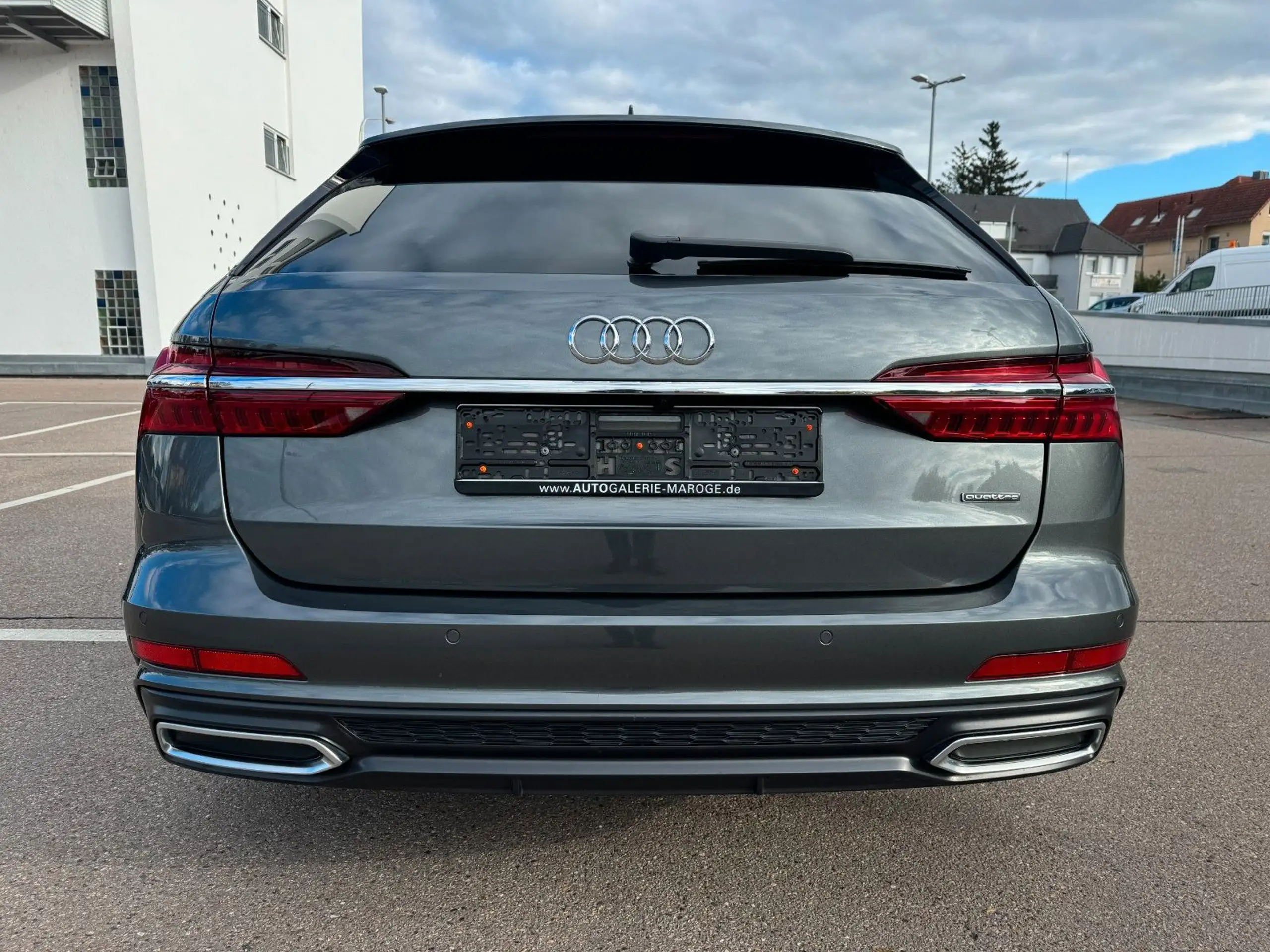 Audi - A6