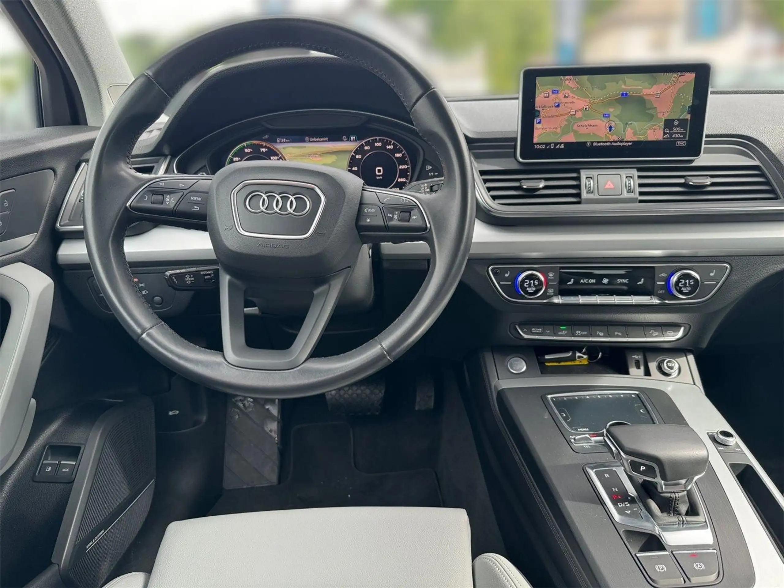 Audi - Q5