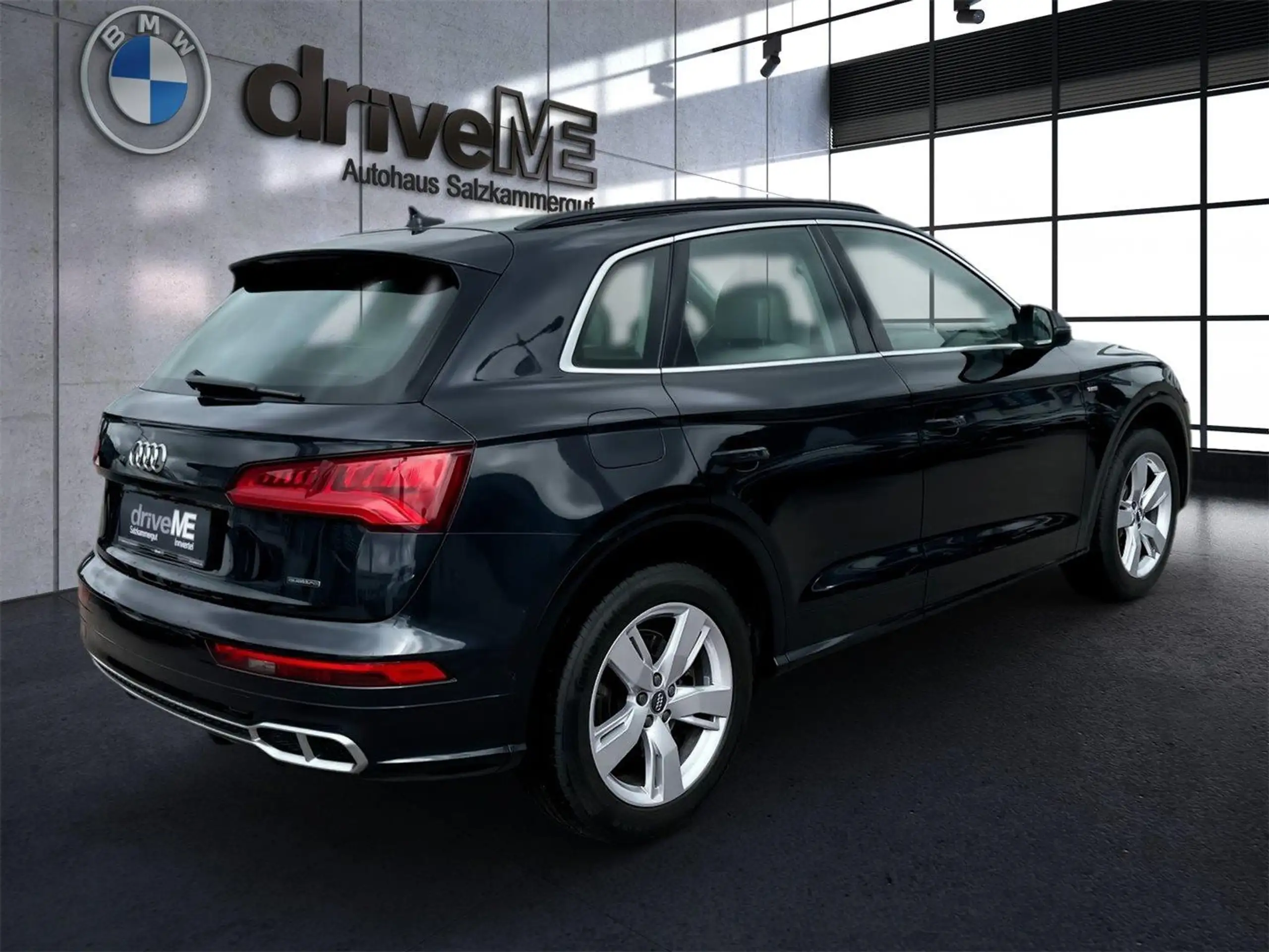 Audi - Q5