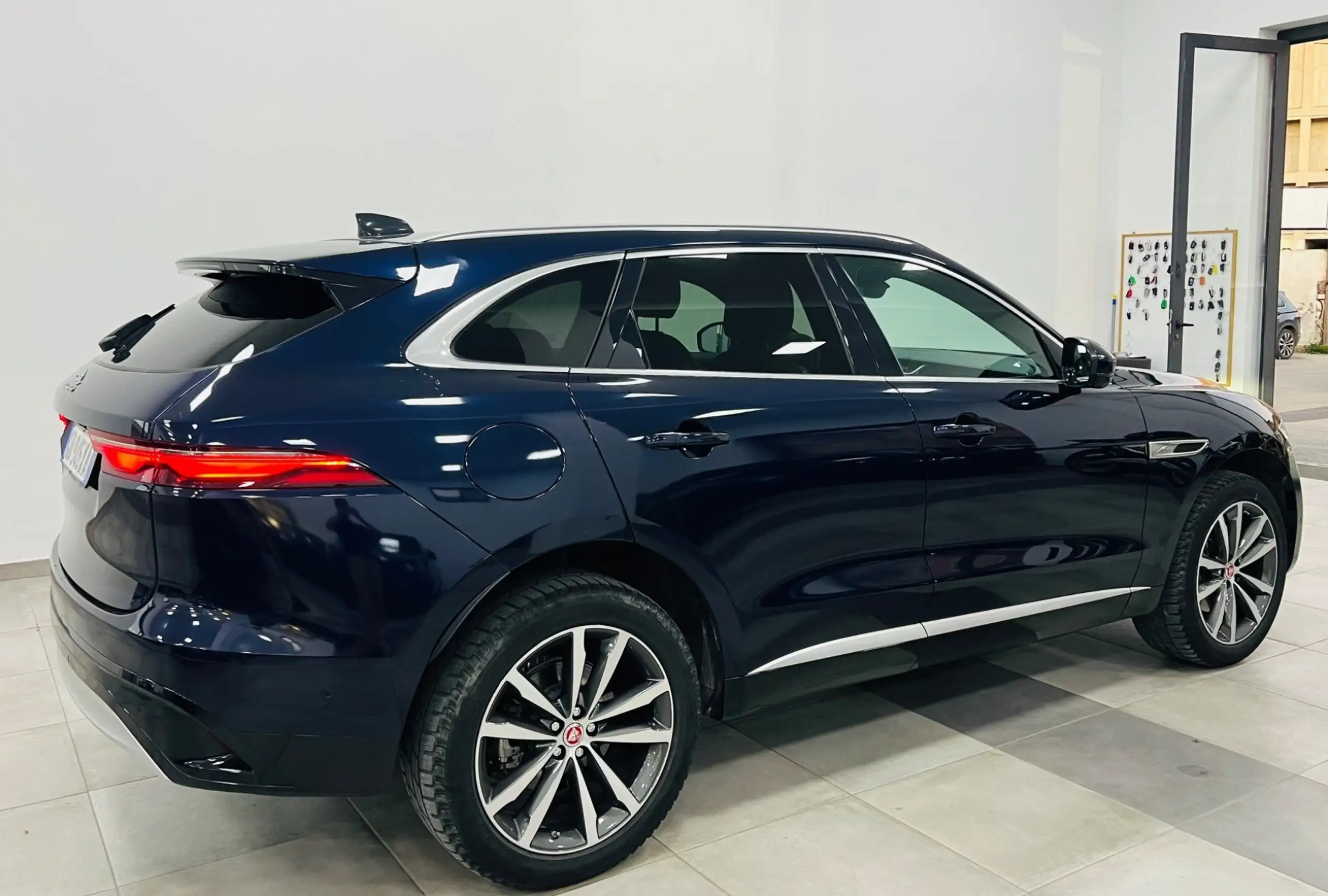 Jaguar - F-Pace