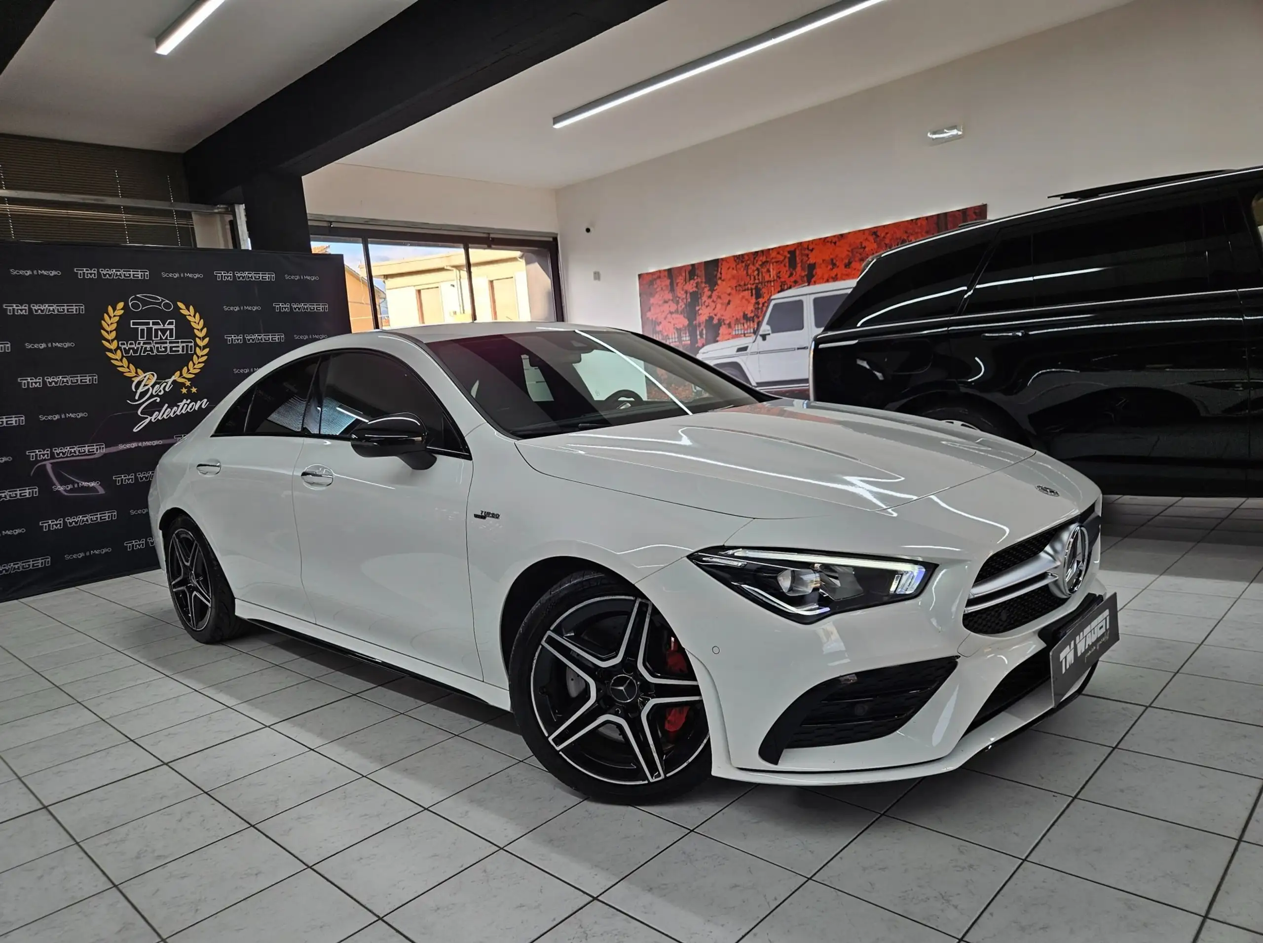 Mercedes-Benz - CLA 35 AMG