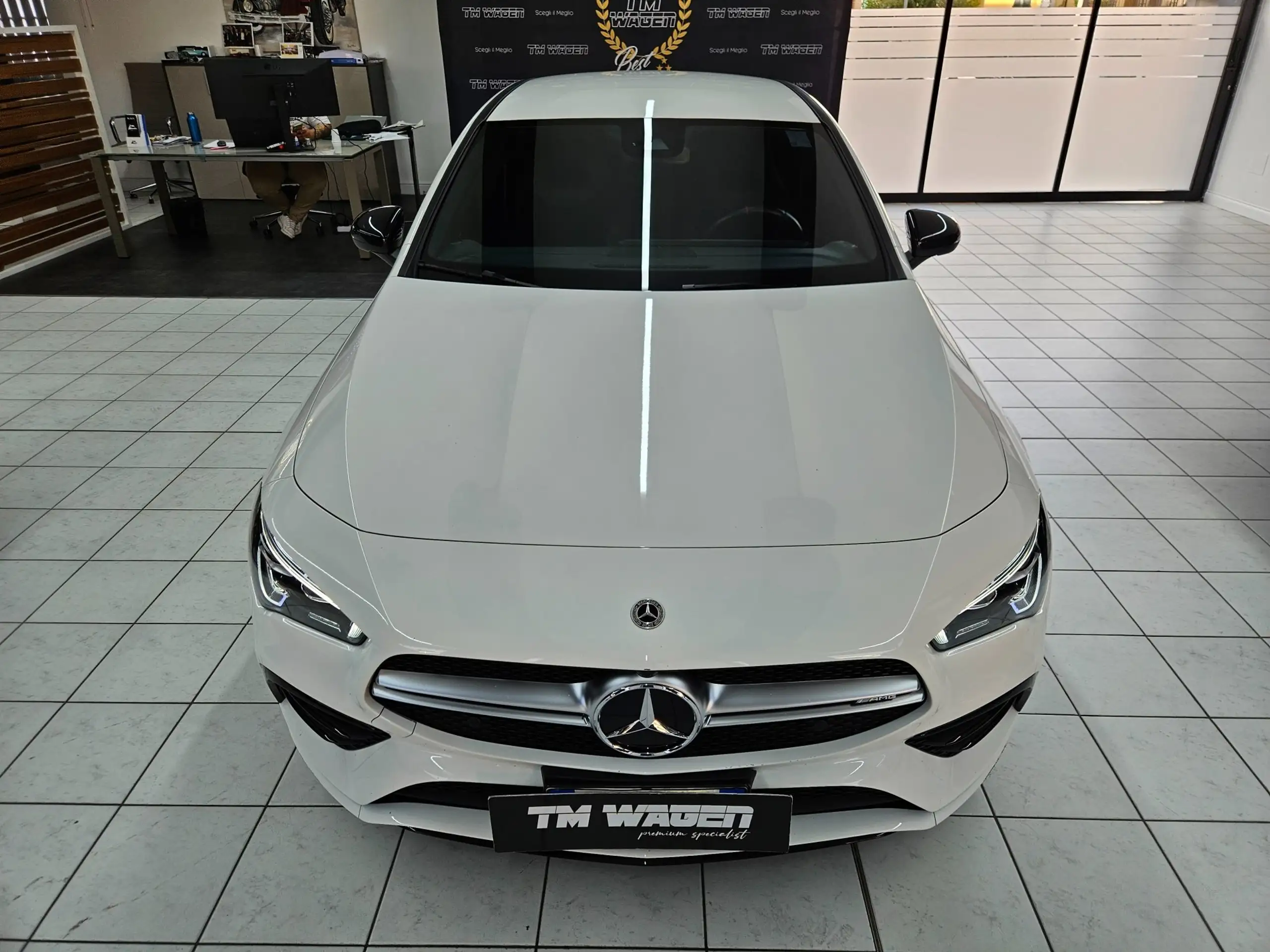 Mercedes-Benz - CLA 35 AMG