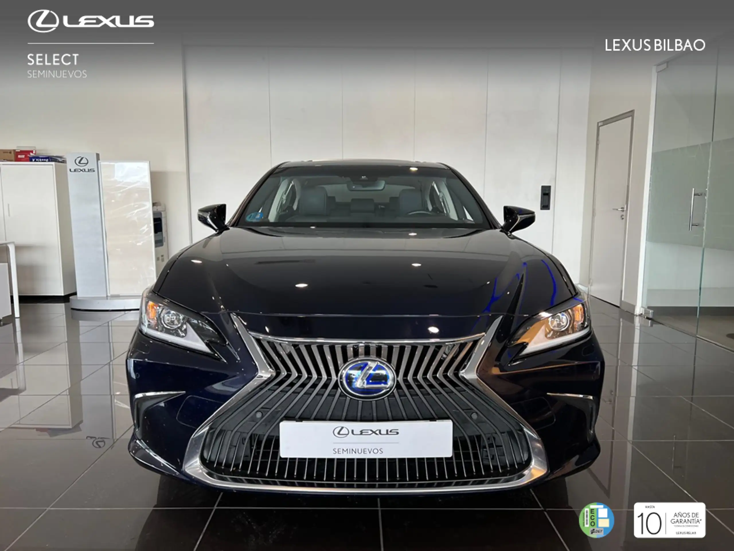 Lexus - ES 300