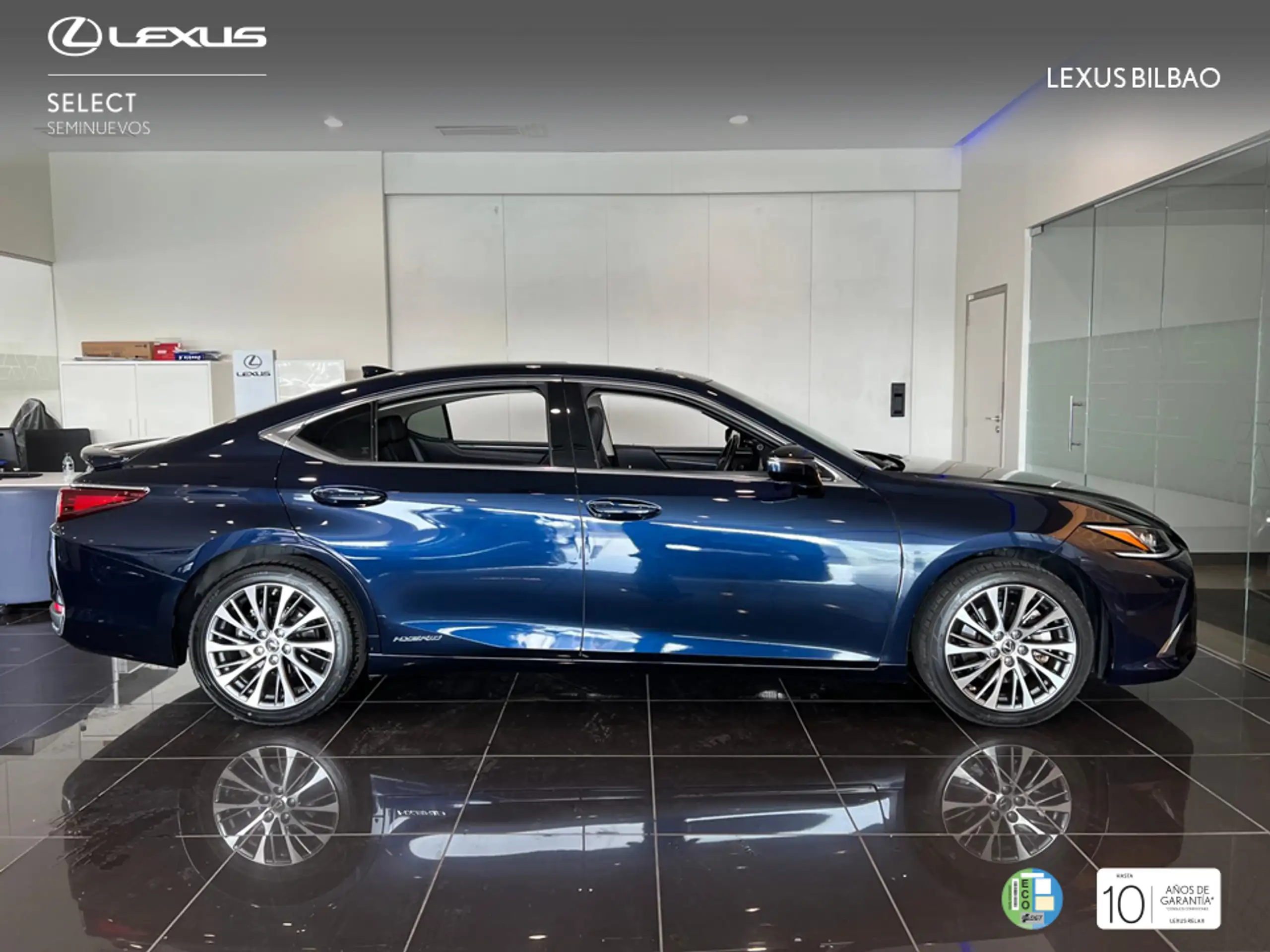 Lexus - ES 300