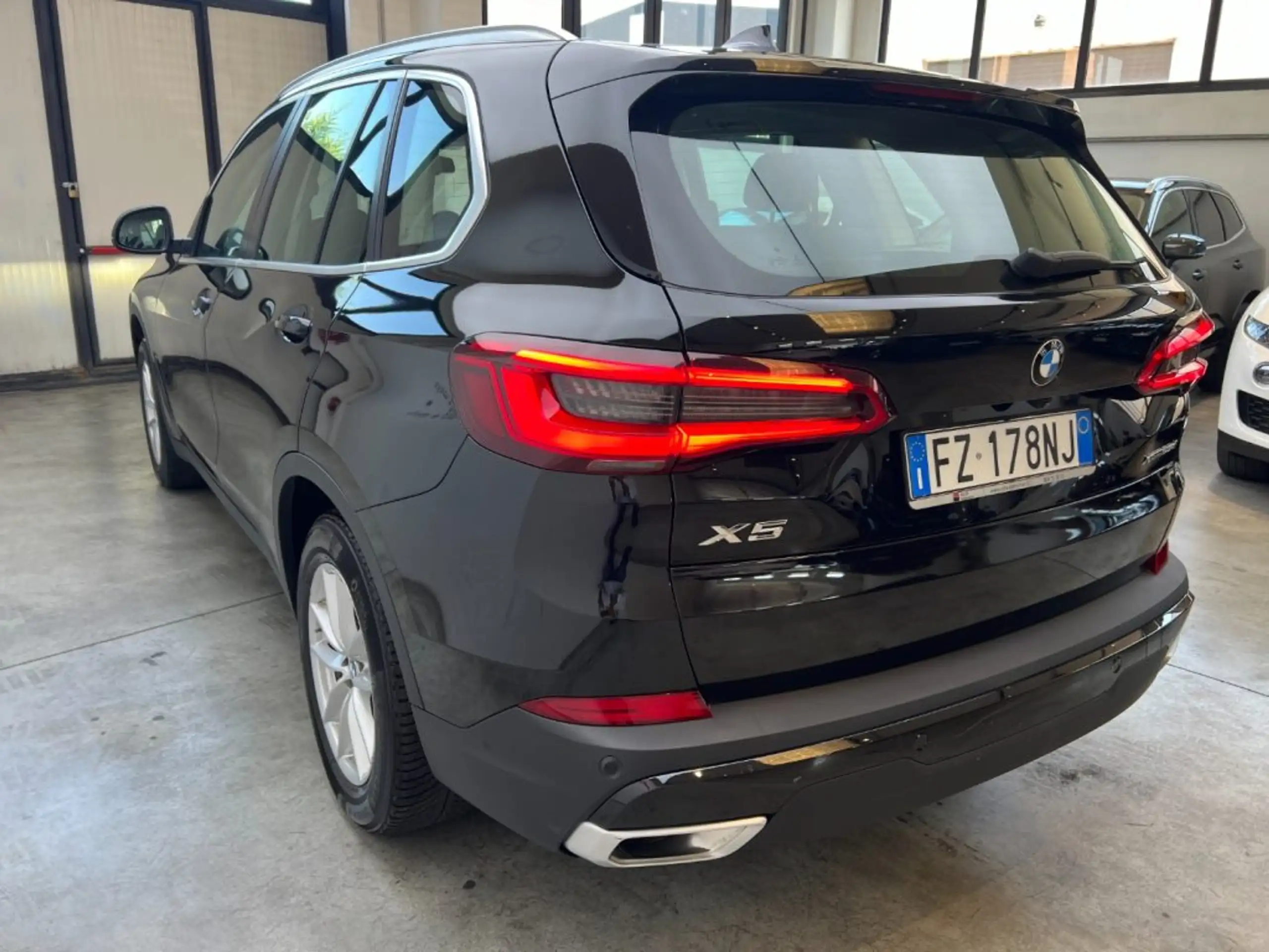 BMW - X5