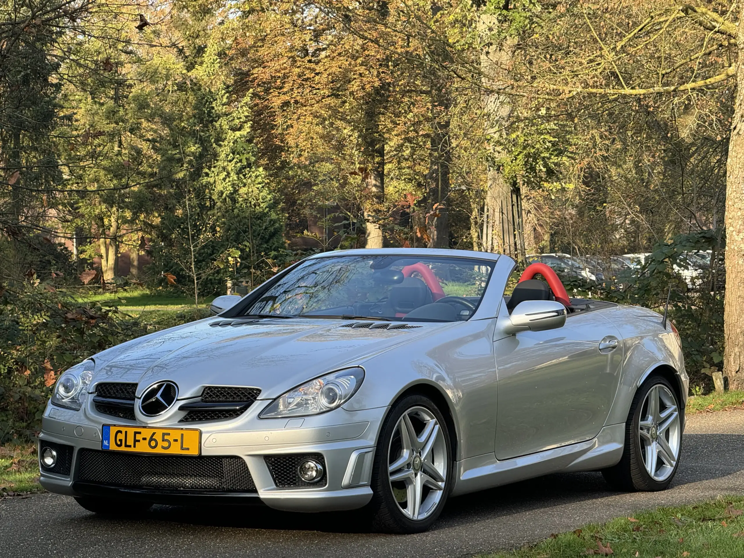 Mercedes-Benz - SLK 55 AMG