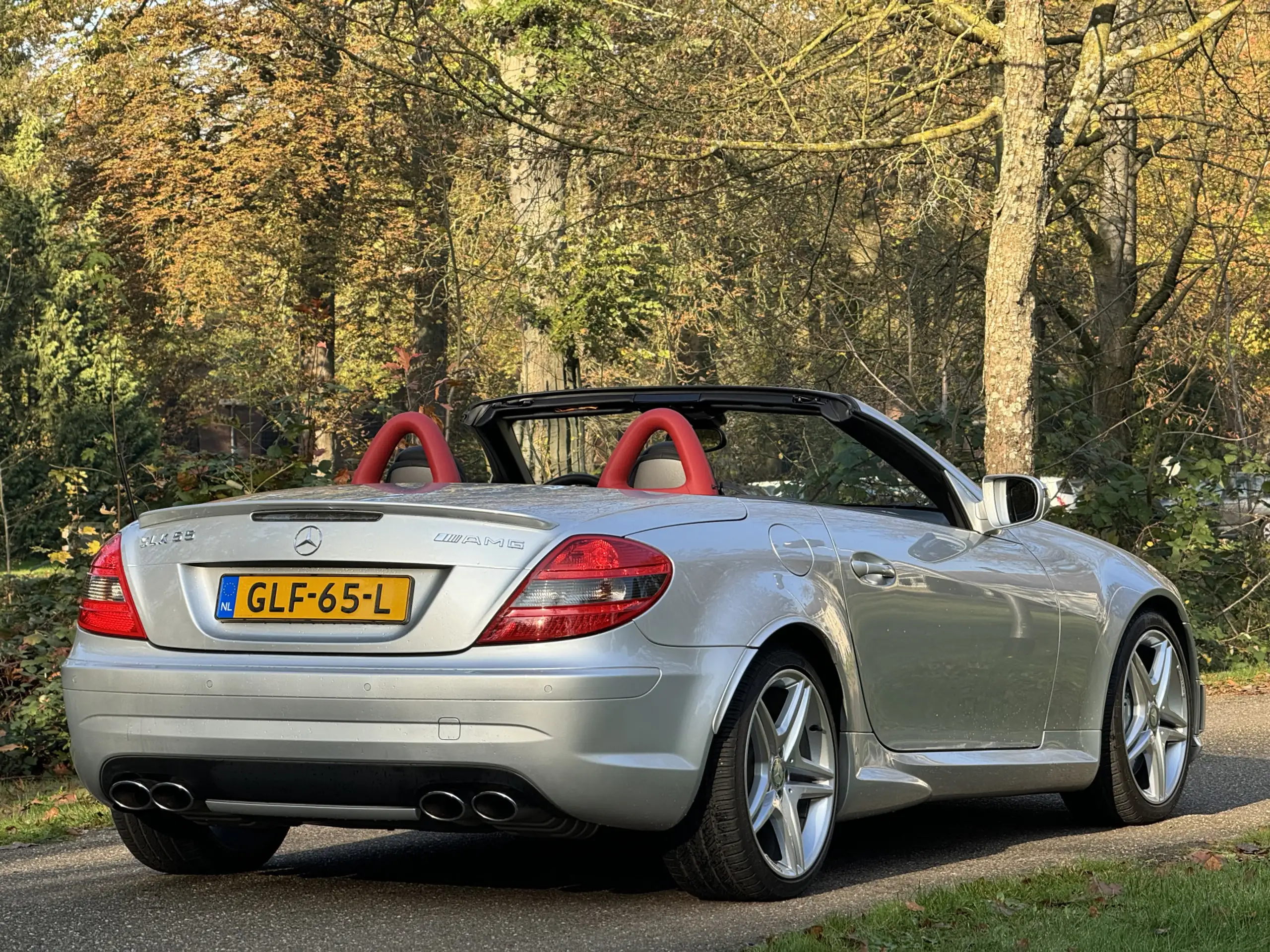 Mercedes-Benz - SLK 55 AMG