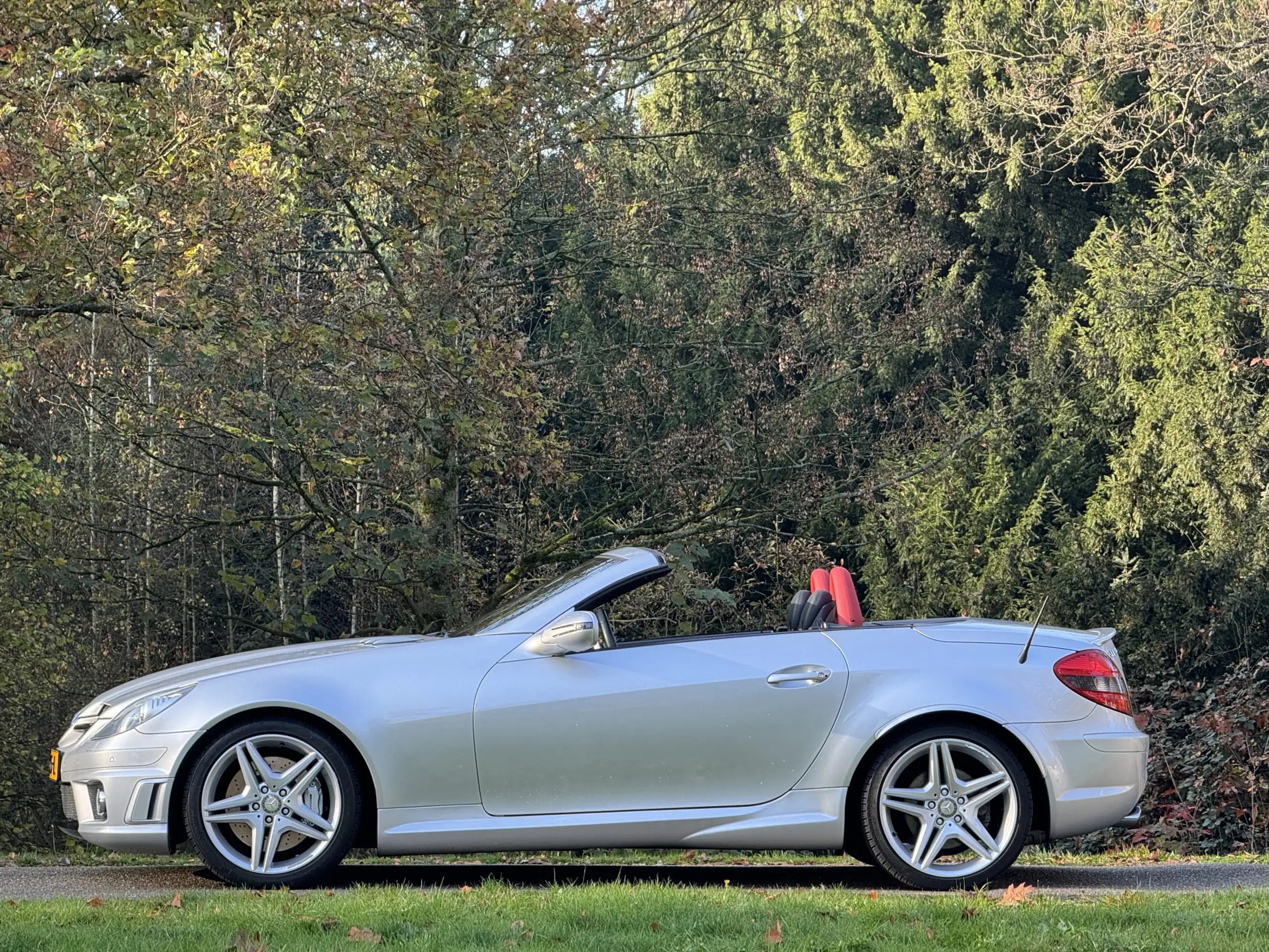 Mercedes-Benz - SLK 55 AMG