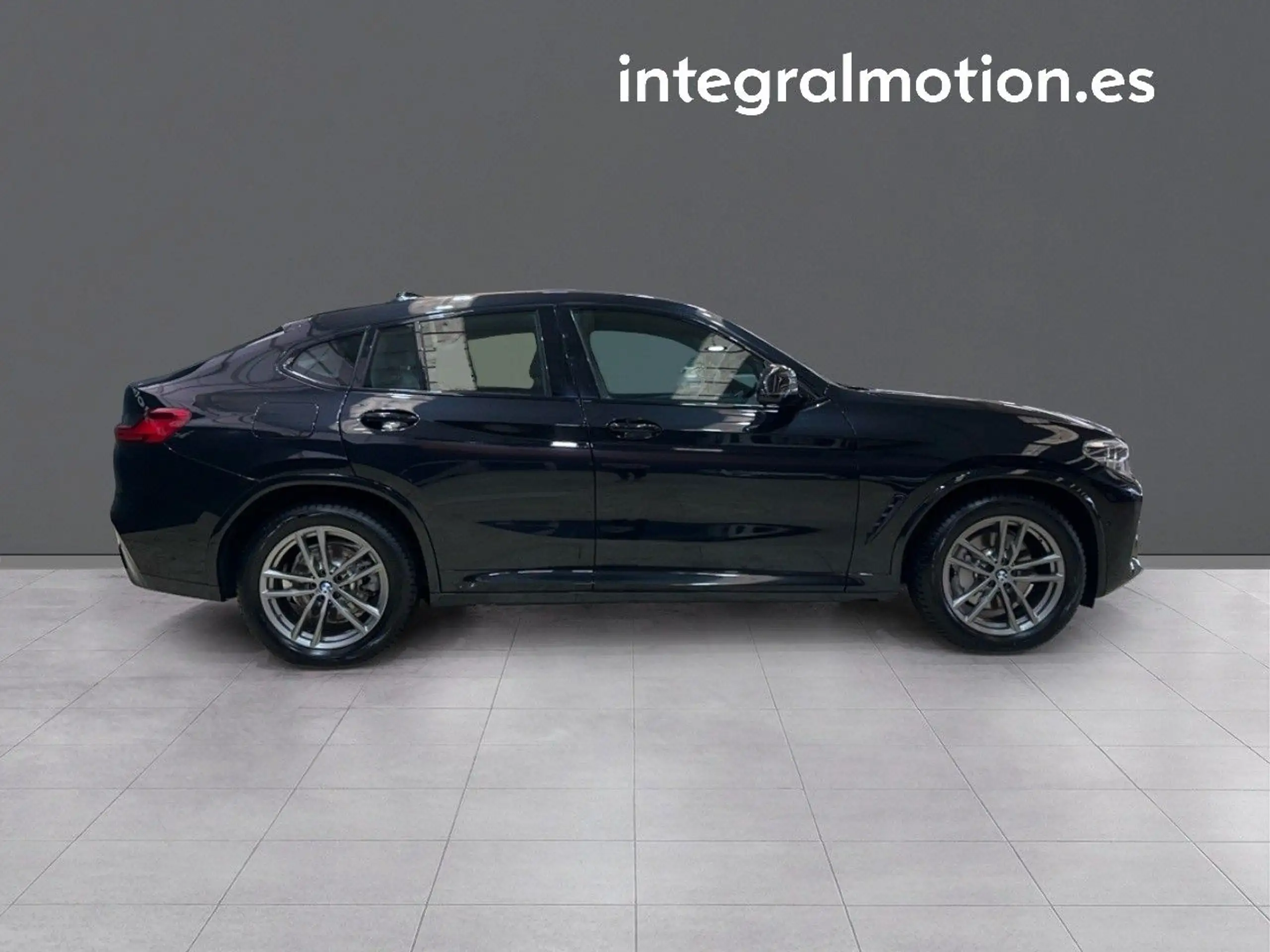 BMW - X4