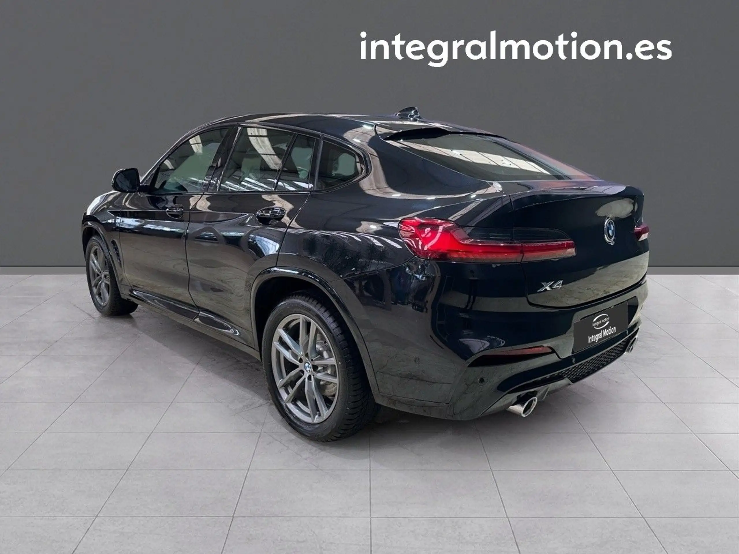 BMW - X4