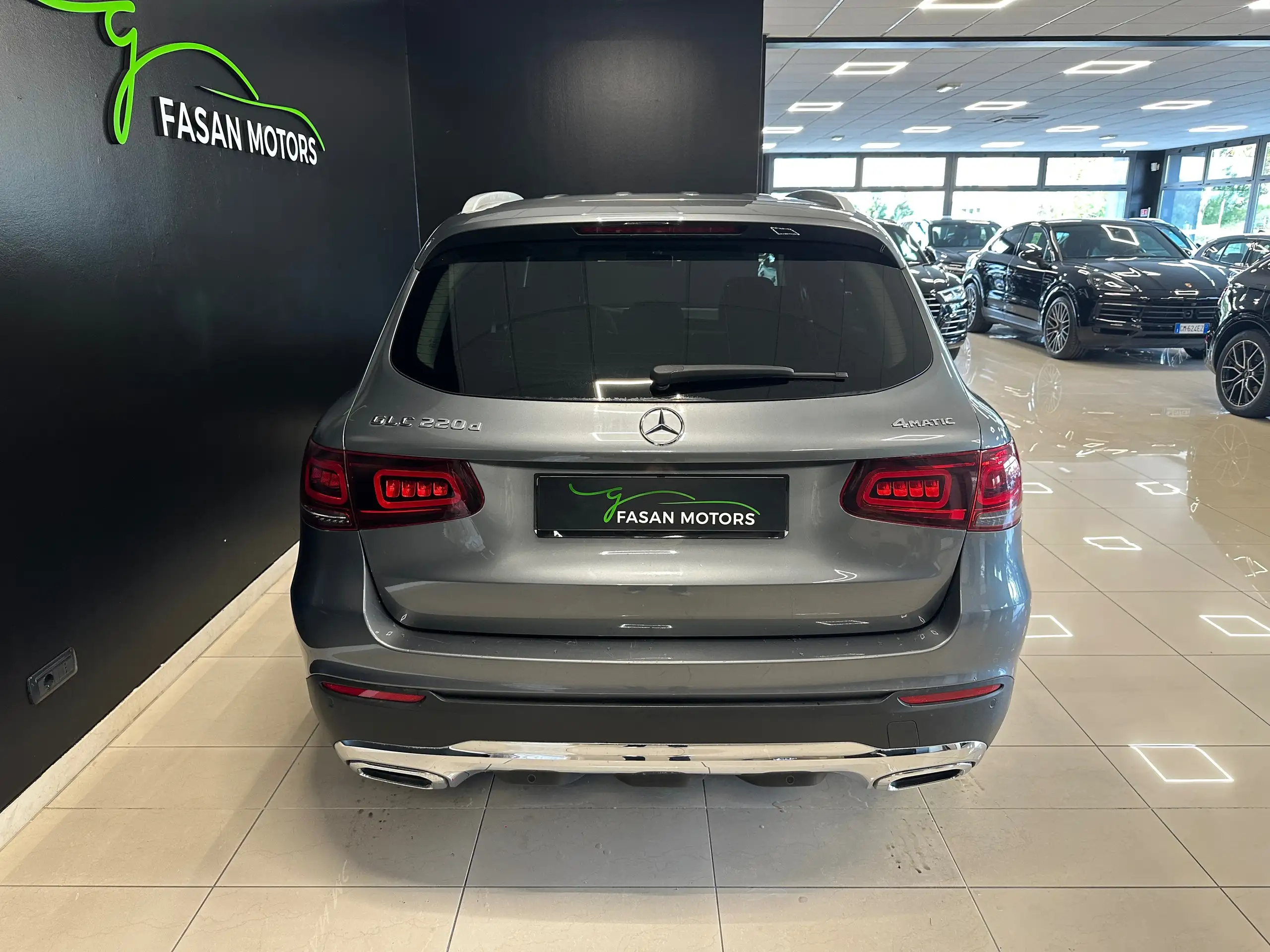 Mercedes-Benz - GLC 220