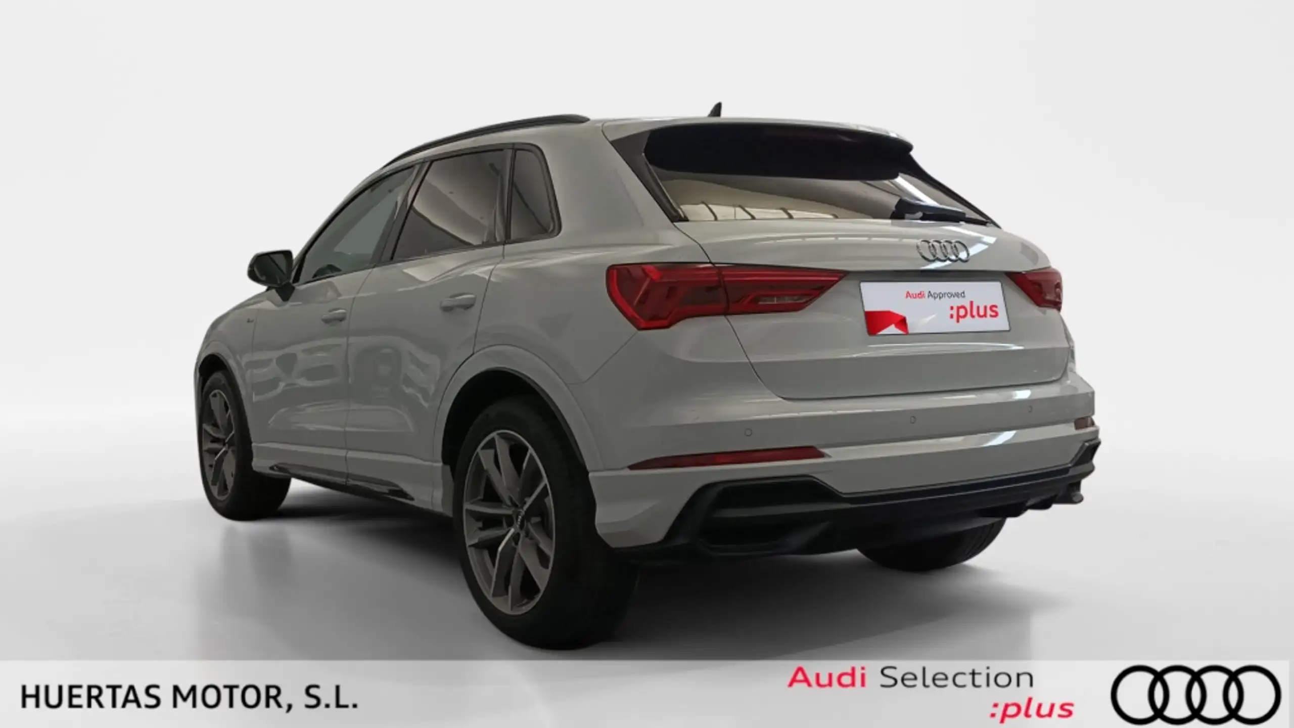 Audi - Q3