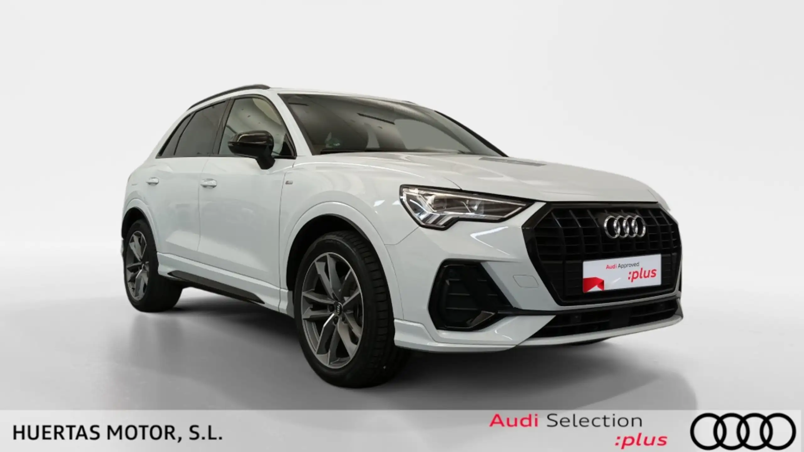 Audi - Q3